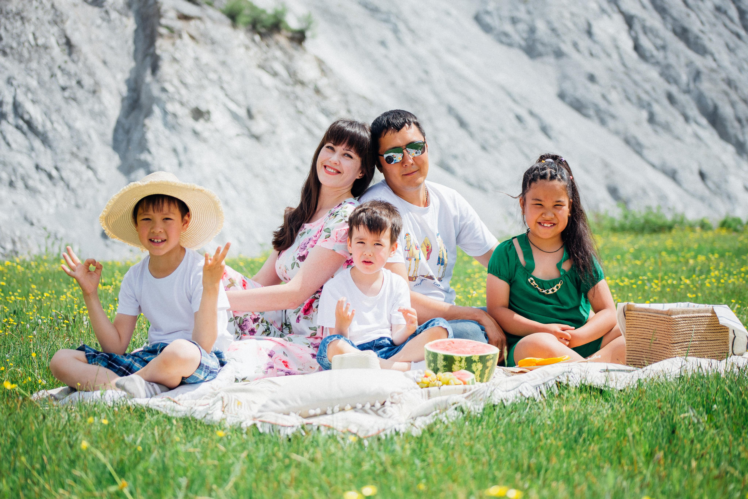 Семейные съемки в с. Багдарин. Июнь 2022. Семейный и детский фотограф в г. Улан-Удэ