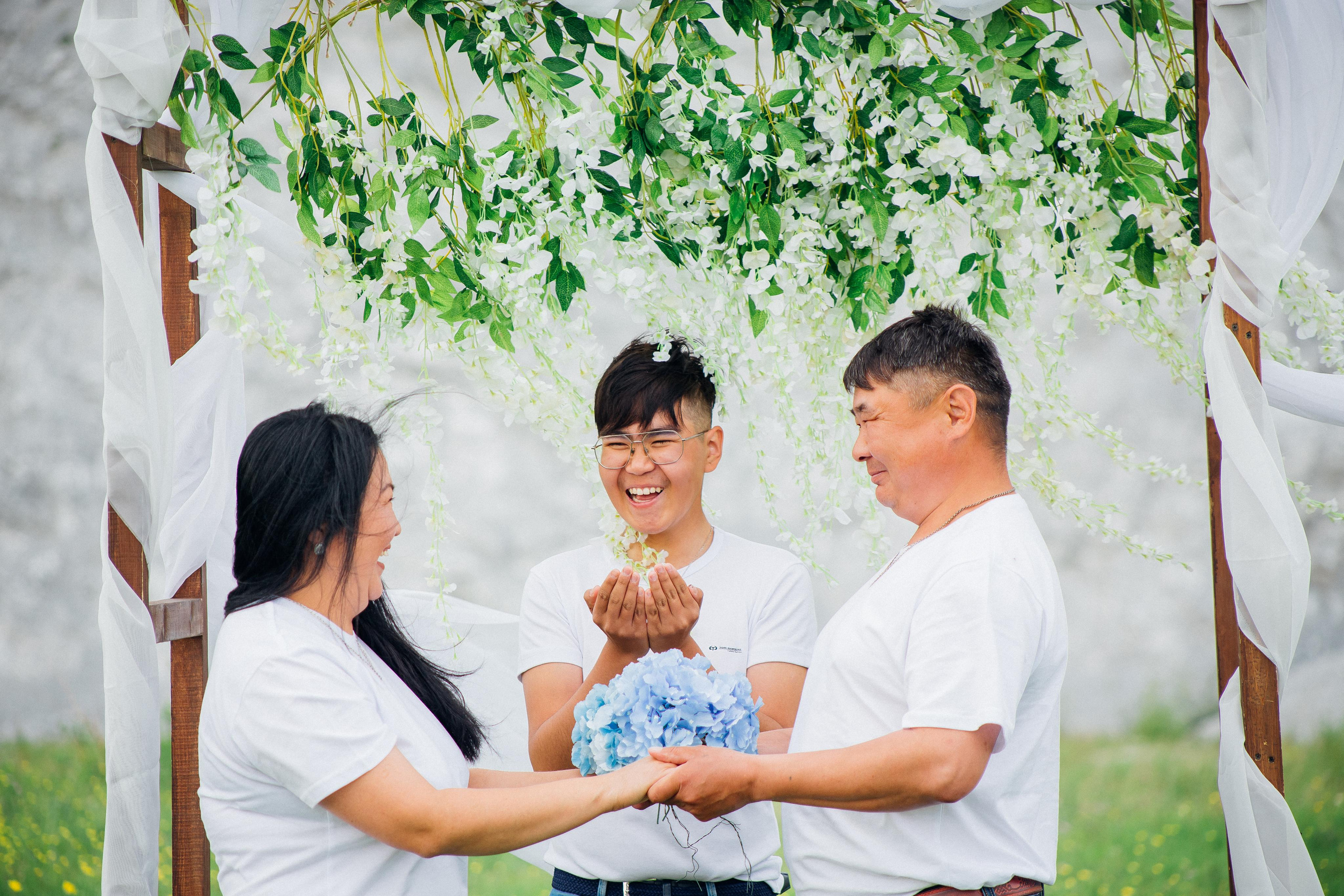 Семейные съемки в с. Багдарин. Июнь 2022. Семейный и детский фотограф в г. Улан-Удэ