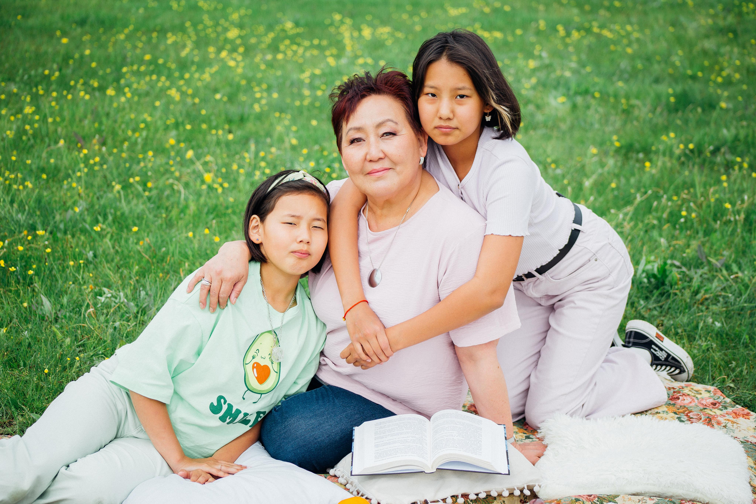 Семейные съемки в с. Багдарин. Июнь 2022. Семейный и детский фотограф в г. Улан-Удэ
