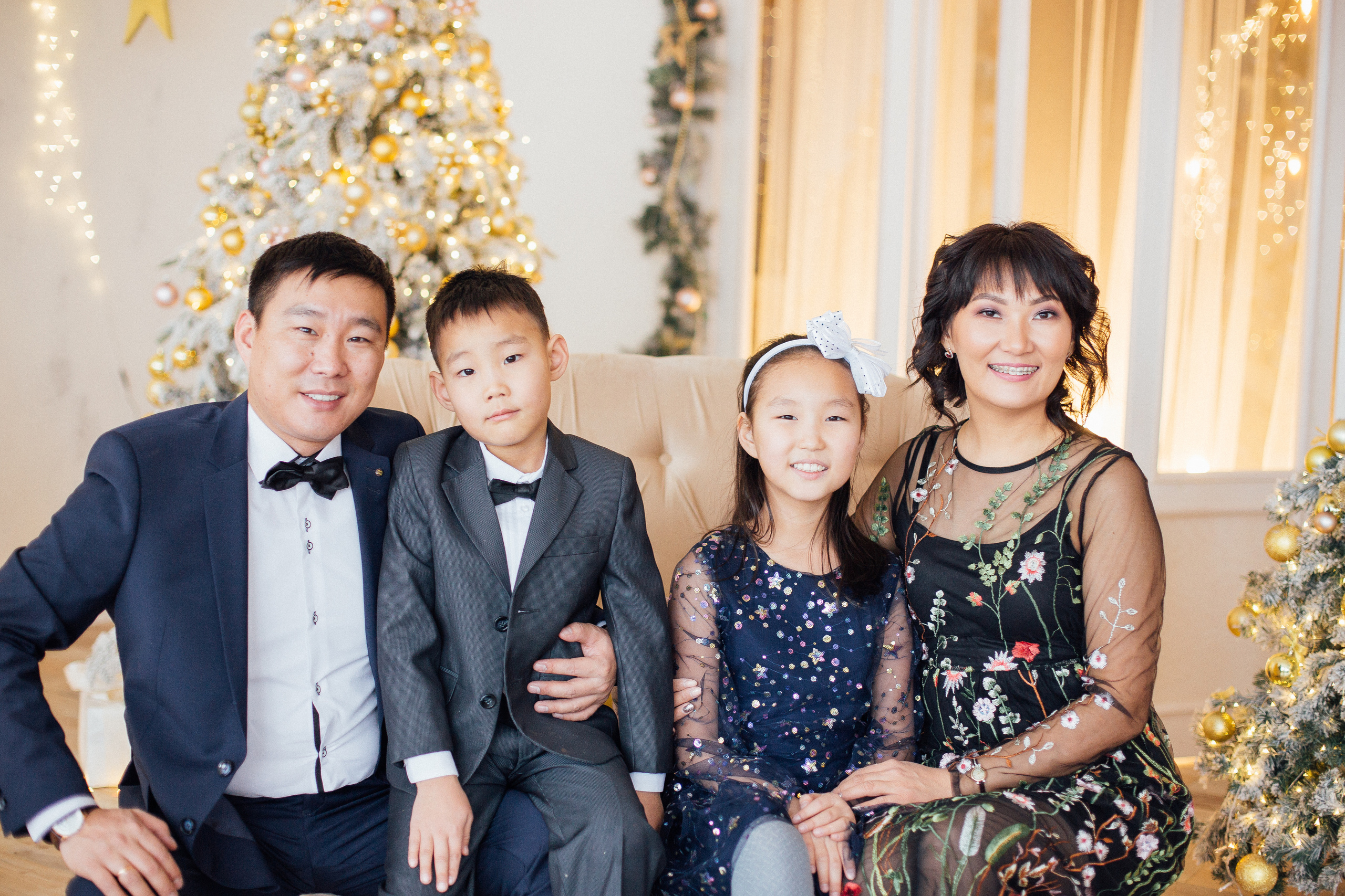 Новогодние съемки в фотостудии. Семейный и детский фотограф в г. Улан-Удэ