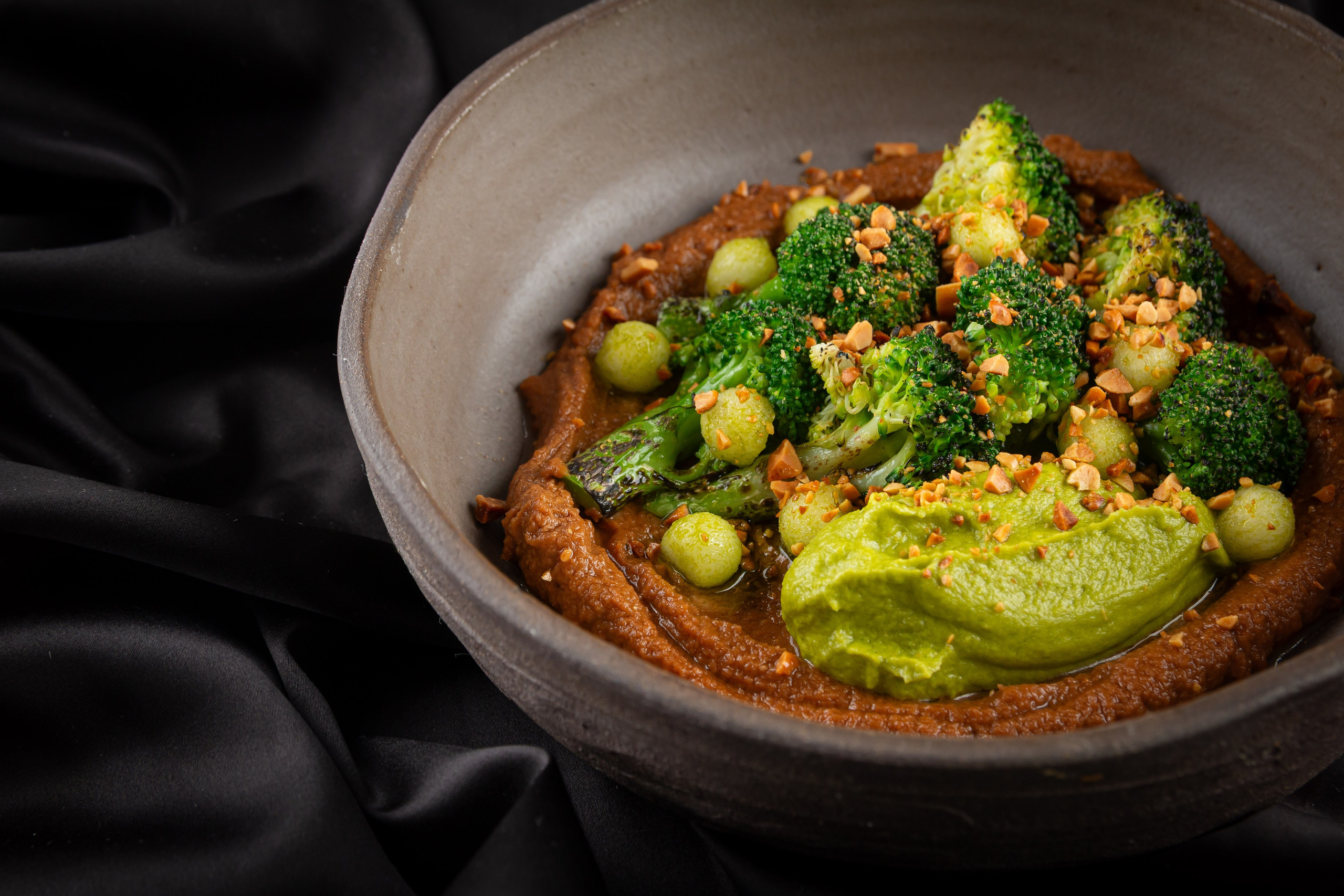 Amar. Александр Стряпунин — предметный фотограф в Улан-Удэ