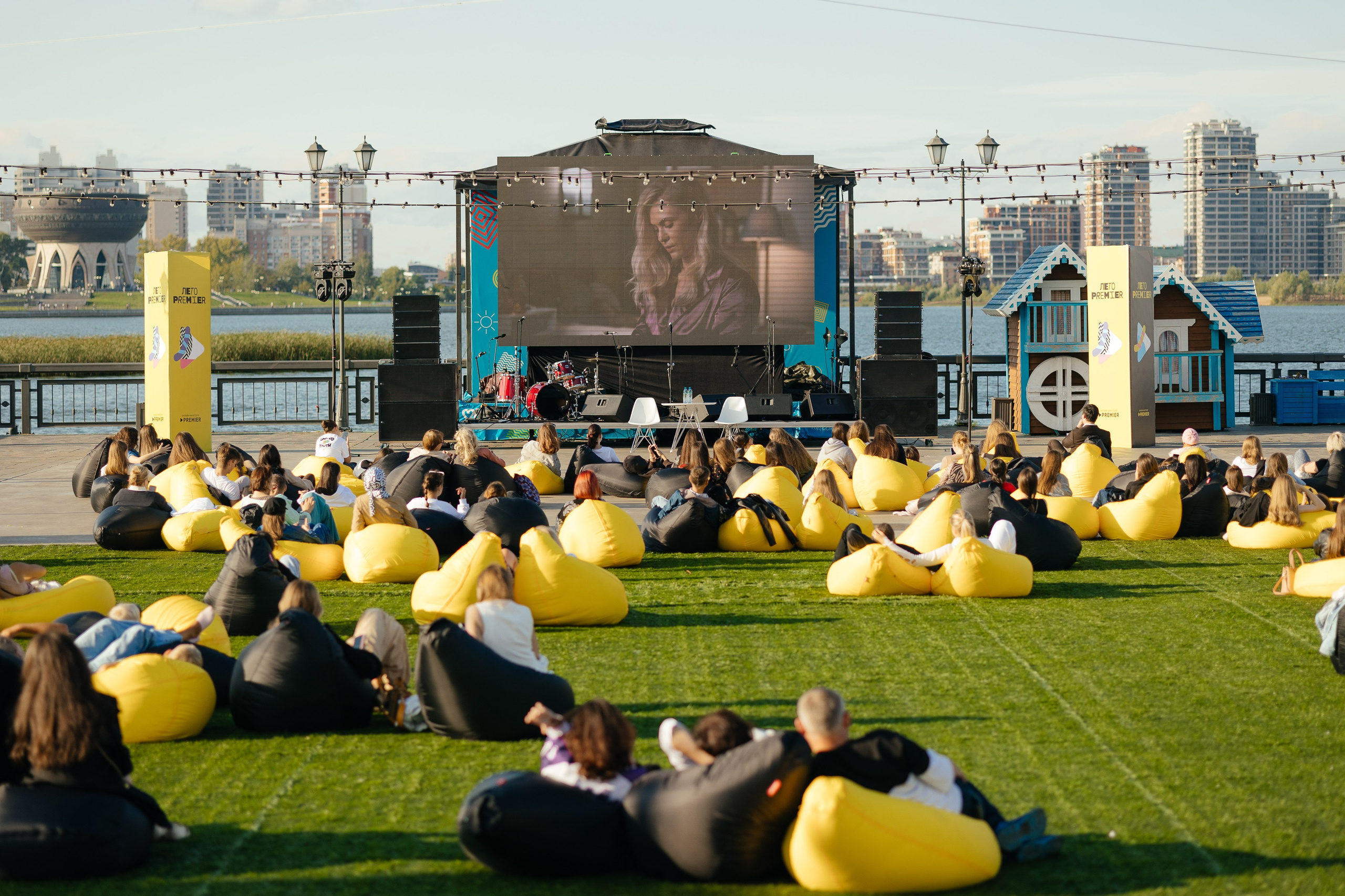 Лето PREMIER. Портретный и репортажный фотограф в Казани Максим Сипачев