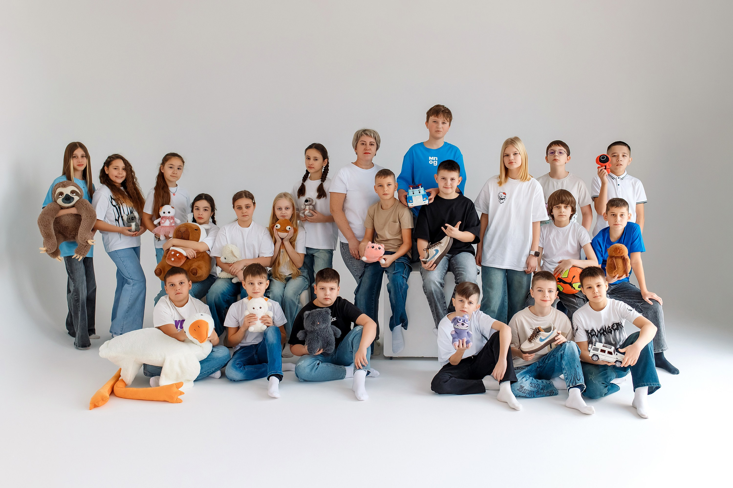 4 класс съемка в фотостудии. Фотограф Любовь Корниенко, Примоский край