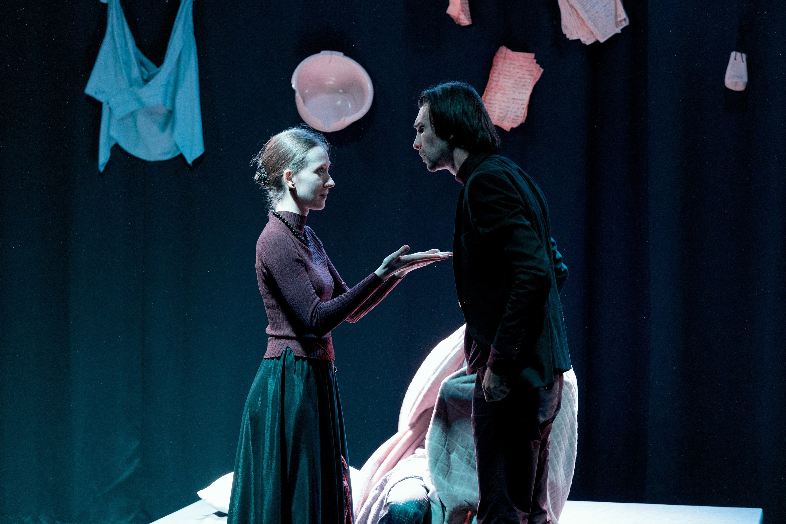 Спектакль «Женитьба». Репортажный и портретный фотограф Андрей Гаровский