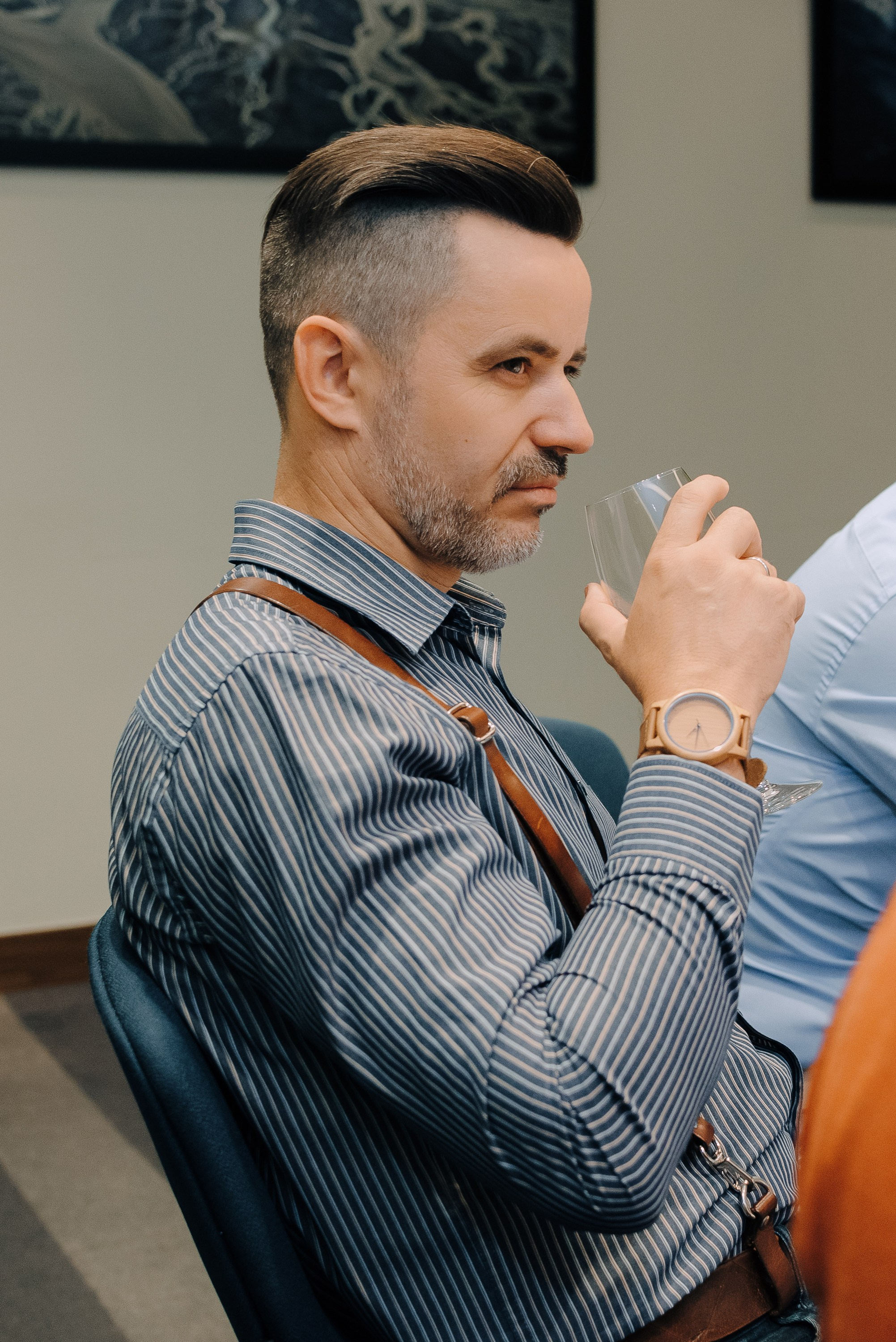 ФЕСТИВАЛЬ ВИНА И КРЕПКИХ НАПИТКОВ МАВТ-ВИНОТЕКА. Репортажный фотограф Зуев Роман г. Челябинск