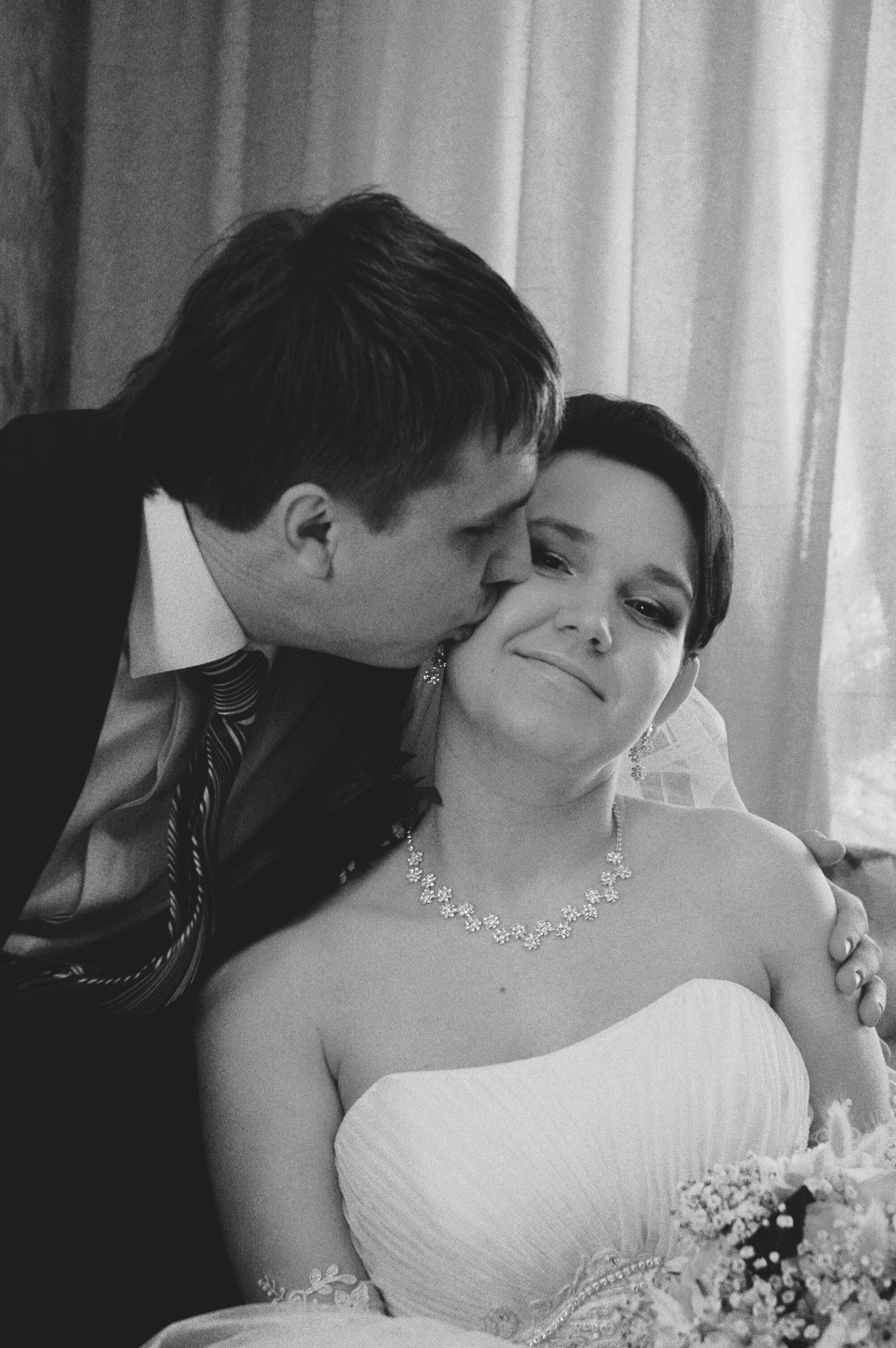 Кирилл и Анна. Свадьба в черно-белых фотографиях. Фотограф в городе Электросталь Ногинск Москва — Алексей Закхеев