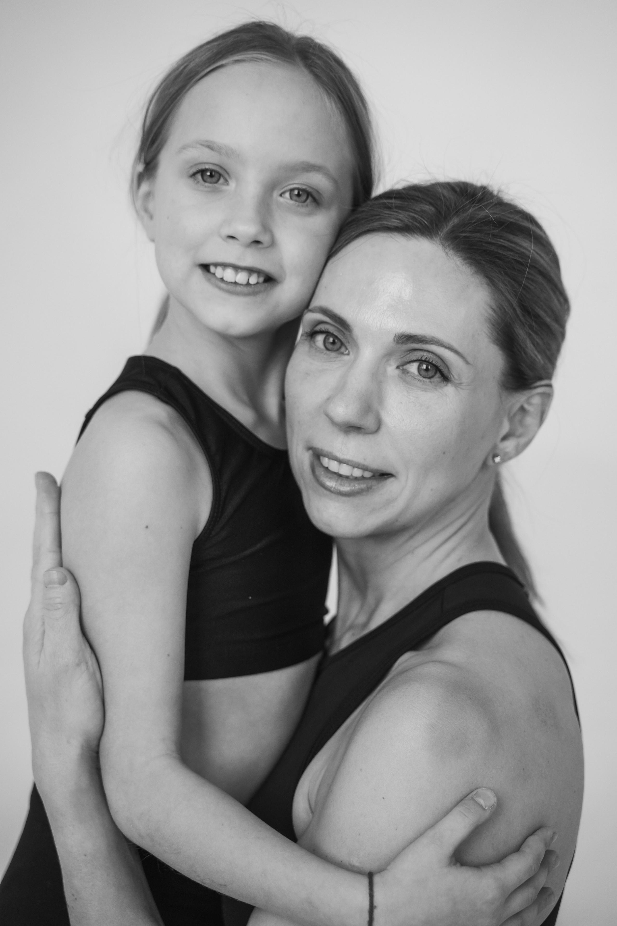 Мама и дочь. Главная