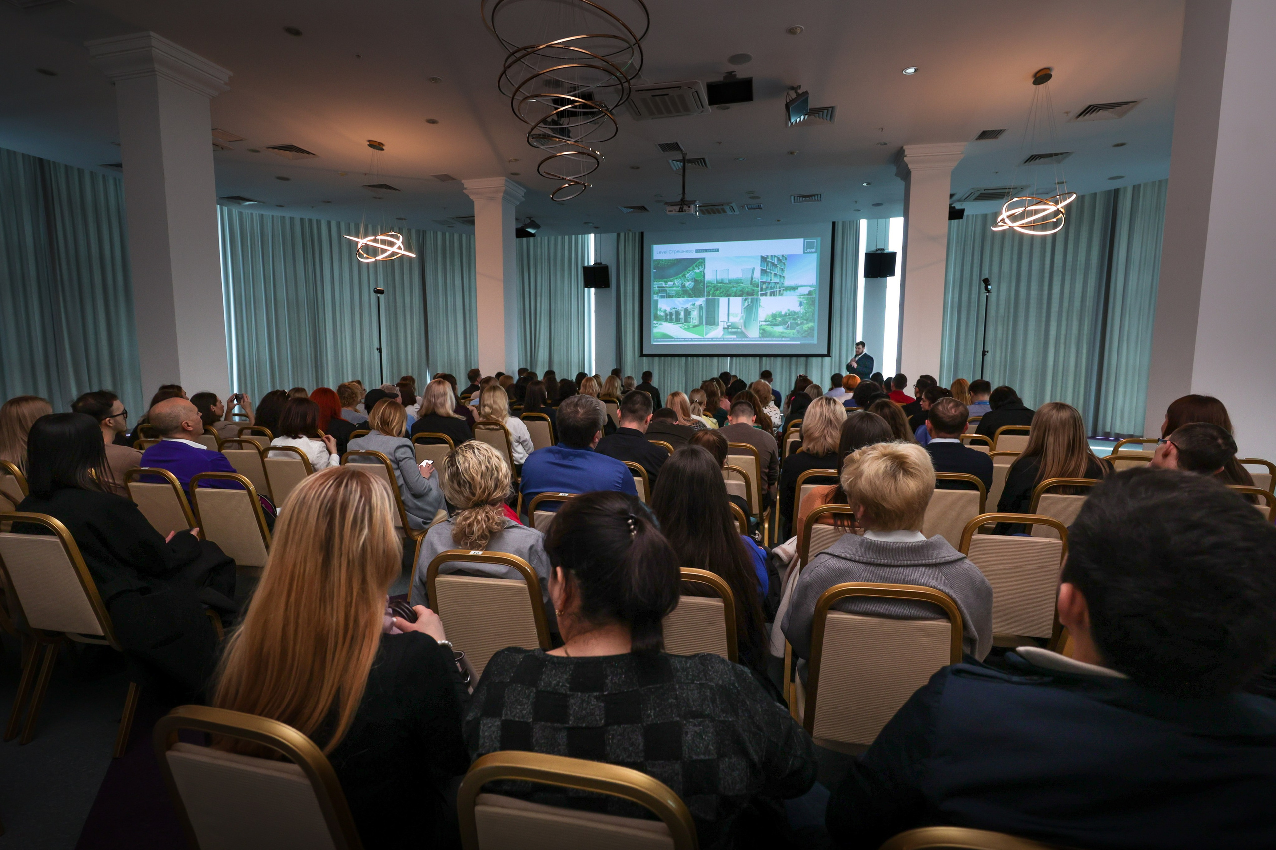 Конференция в Grand Hotel. Свадебный фотограф Астрахань