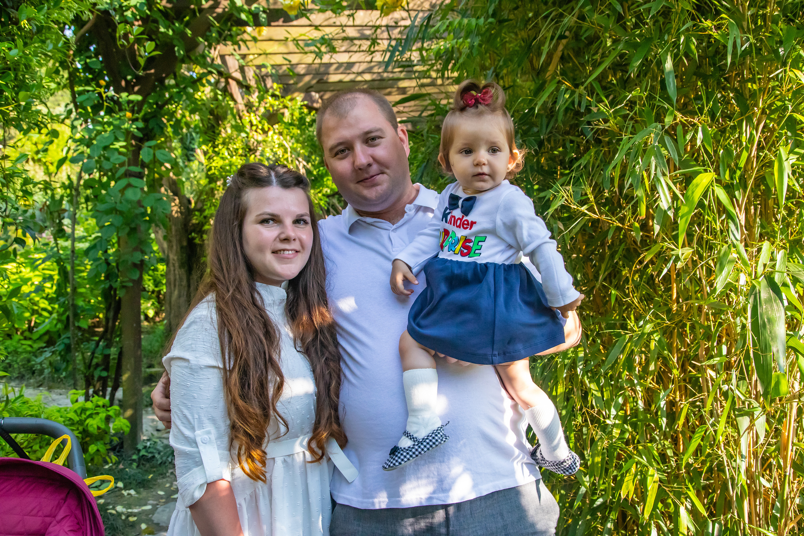 Елена со своей любимой, большой семьёй на сквере за Зимним театром и у моря. Фотограф Сочи, Адлер, Красная Поляна — Вероника Радченко