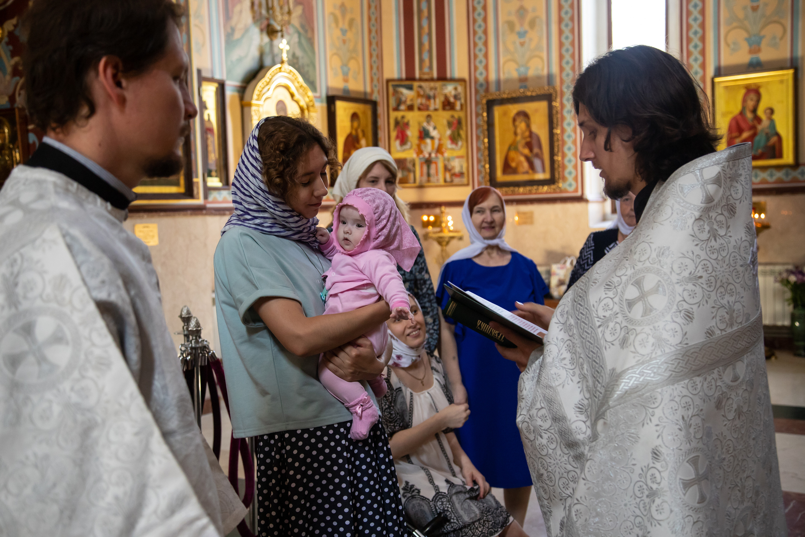 Таинство крещения Олечки в храме кн.Владимира. Фотограф Сочи, Адлер, Красная Поляна — Вероника Радченко