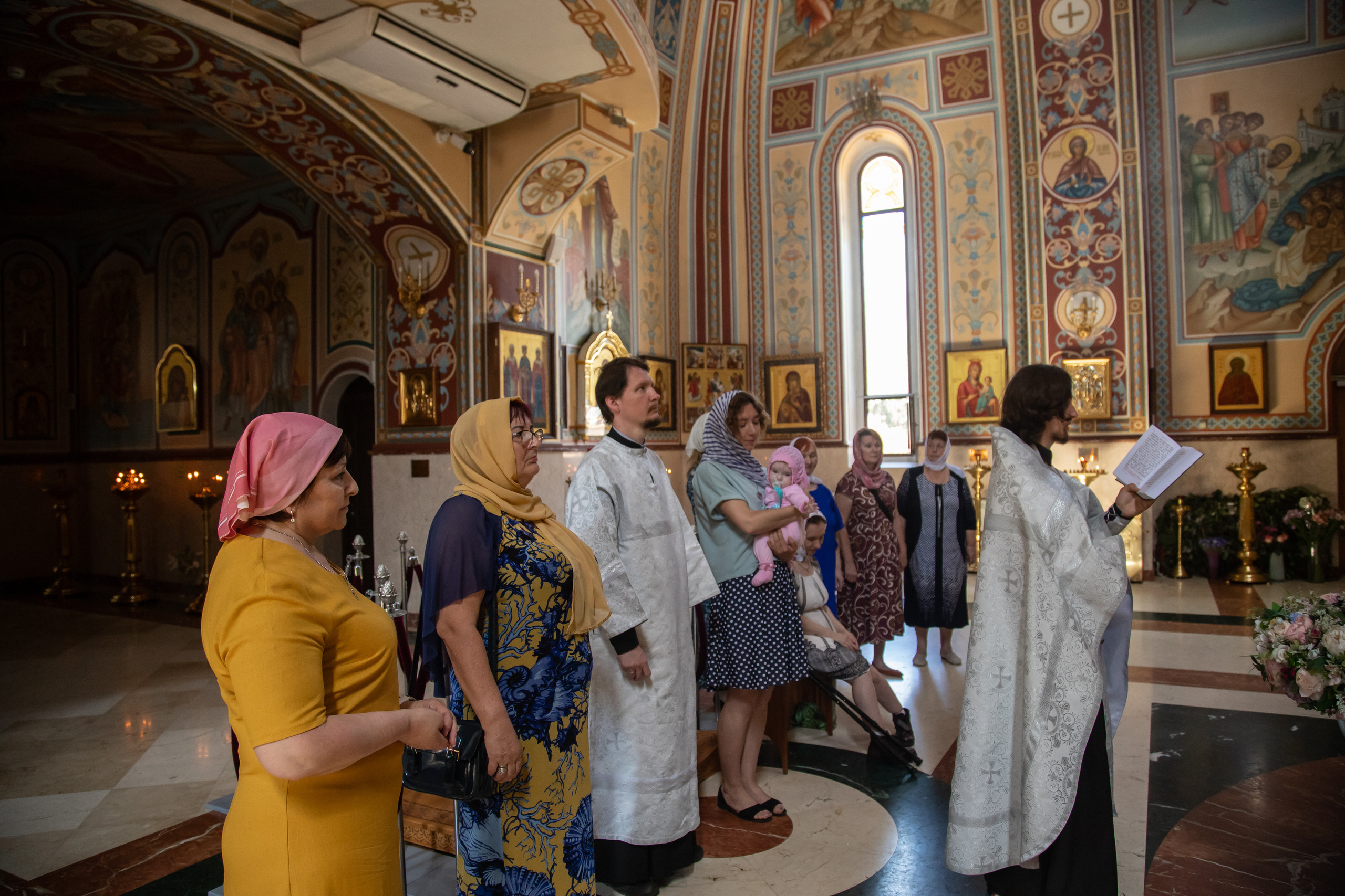 Таинство крещения Олечки в храме кн.Владимира. Фотограф Сочи, Адлер, Красная Поляна — Вероника Радченко