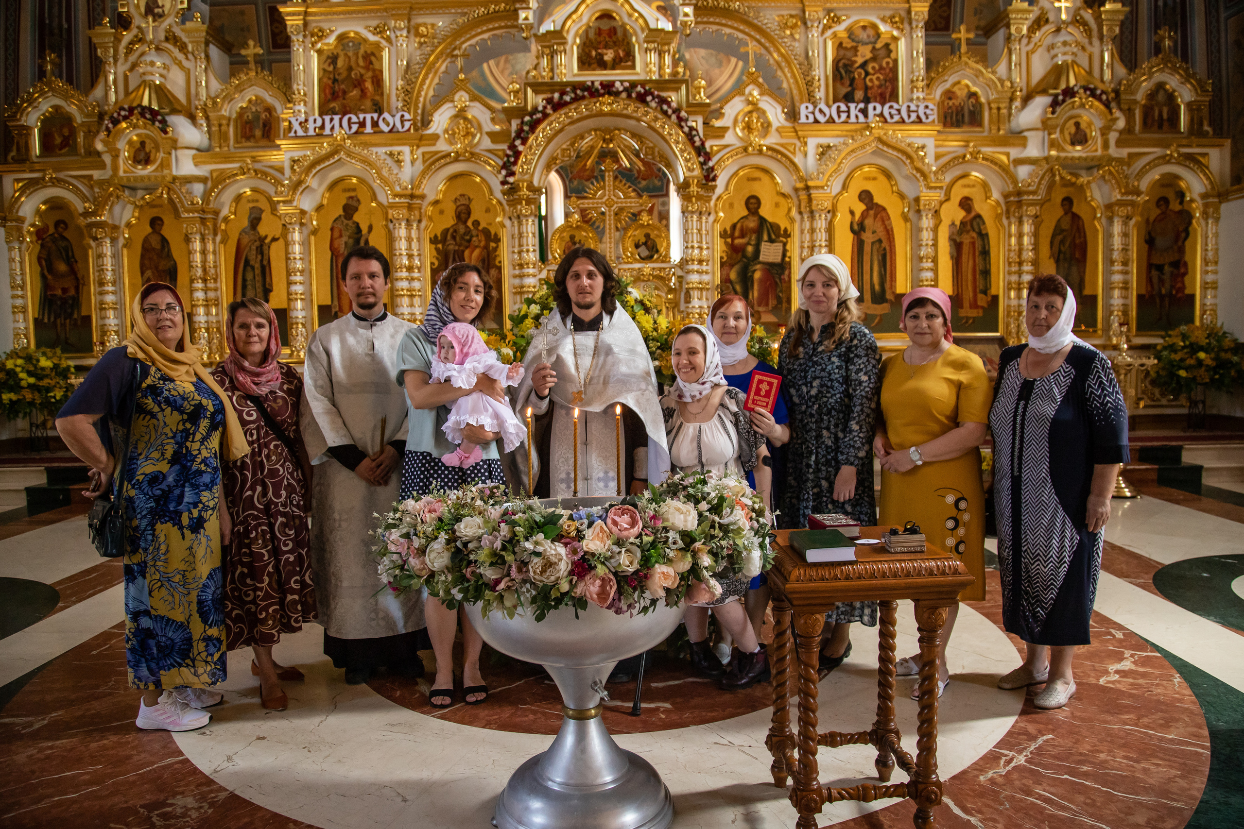 Таинство крещения Олечки в храме кн.Владимира. Фотограф Сочи, Адлер, Красная Поляна — Вероника Радченко