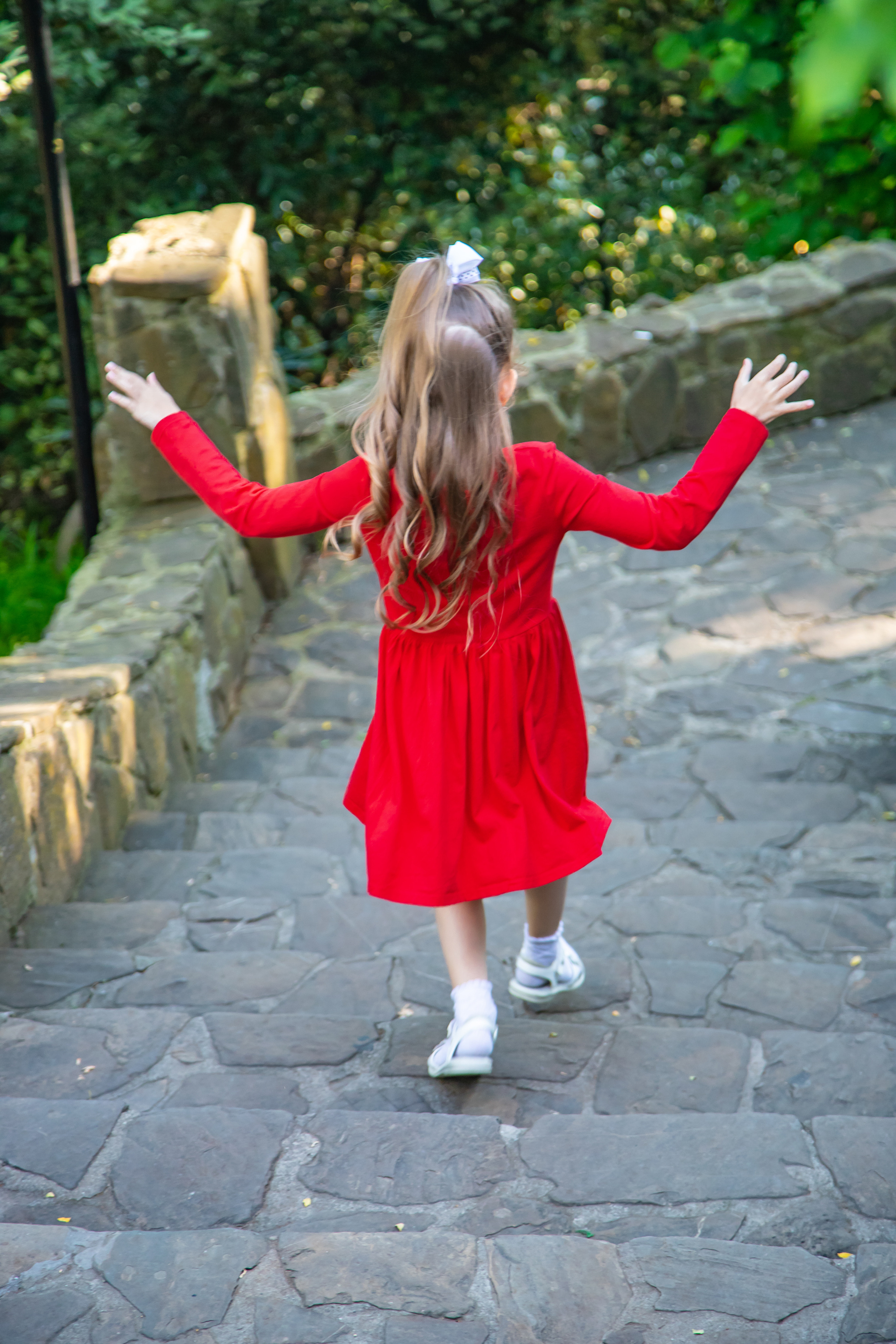 Елена со своей любимой, большой семьёй на сквере за Зимним театром и у моря. Фотограф Сочи, Адлер, Красная Поляна — Вероника Радченко