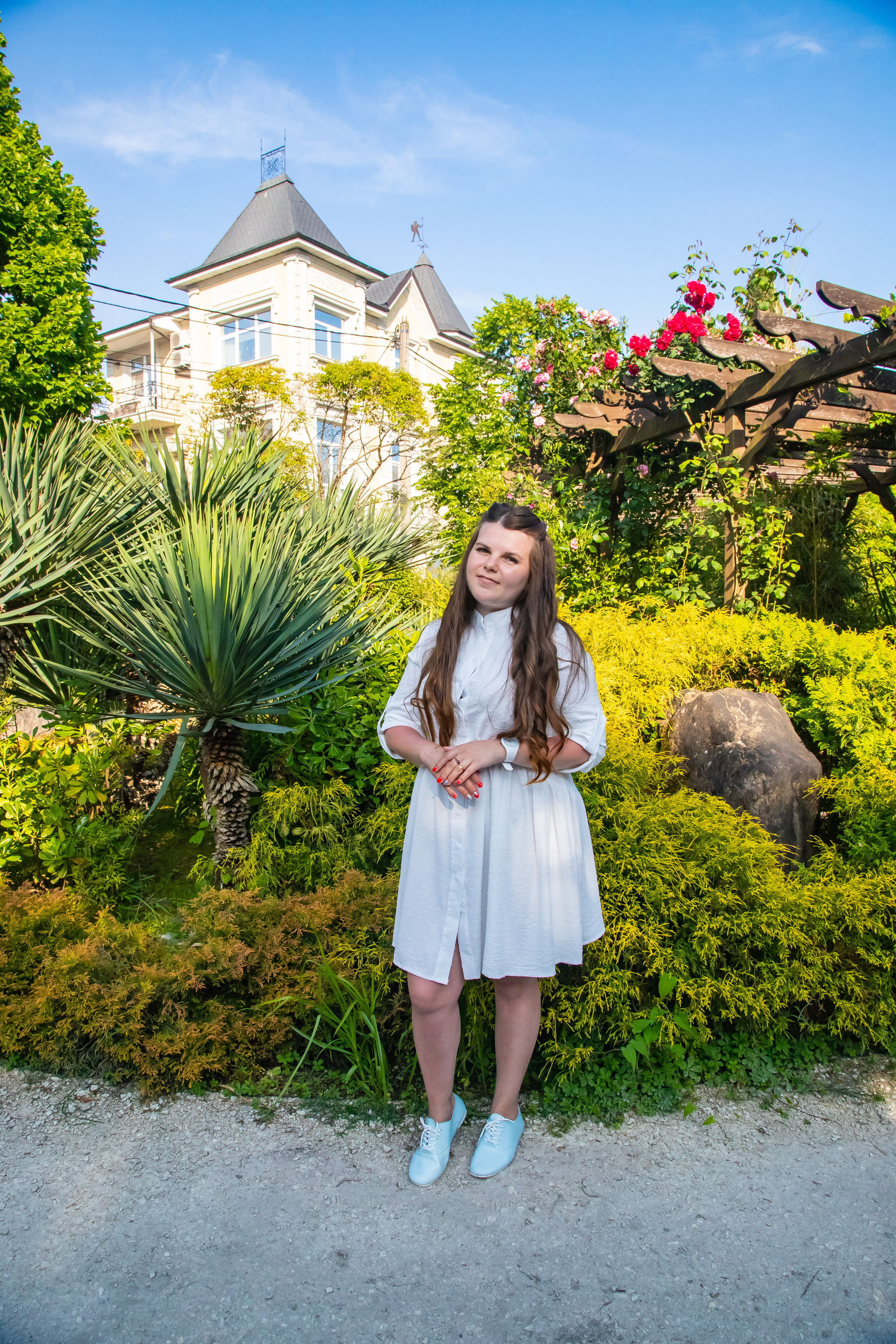 Елена со своей любимой, большой семьёй на сквере за Зимним театром и у моря. Фотограф Сочи, Адлер, Красная Поляна — Вероника Радченко