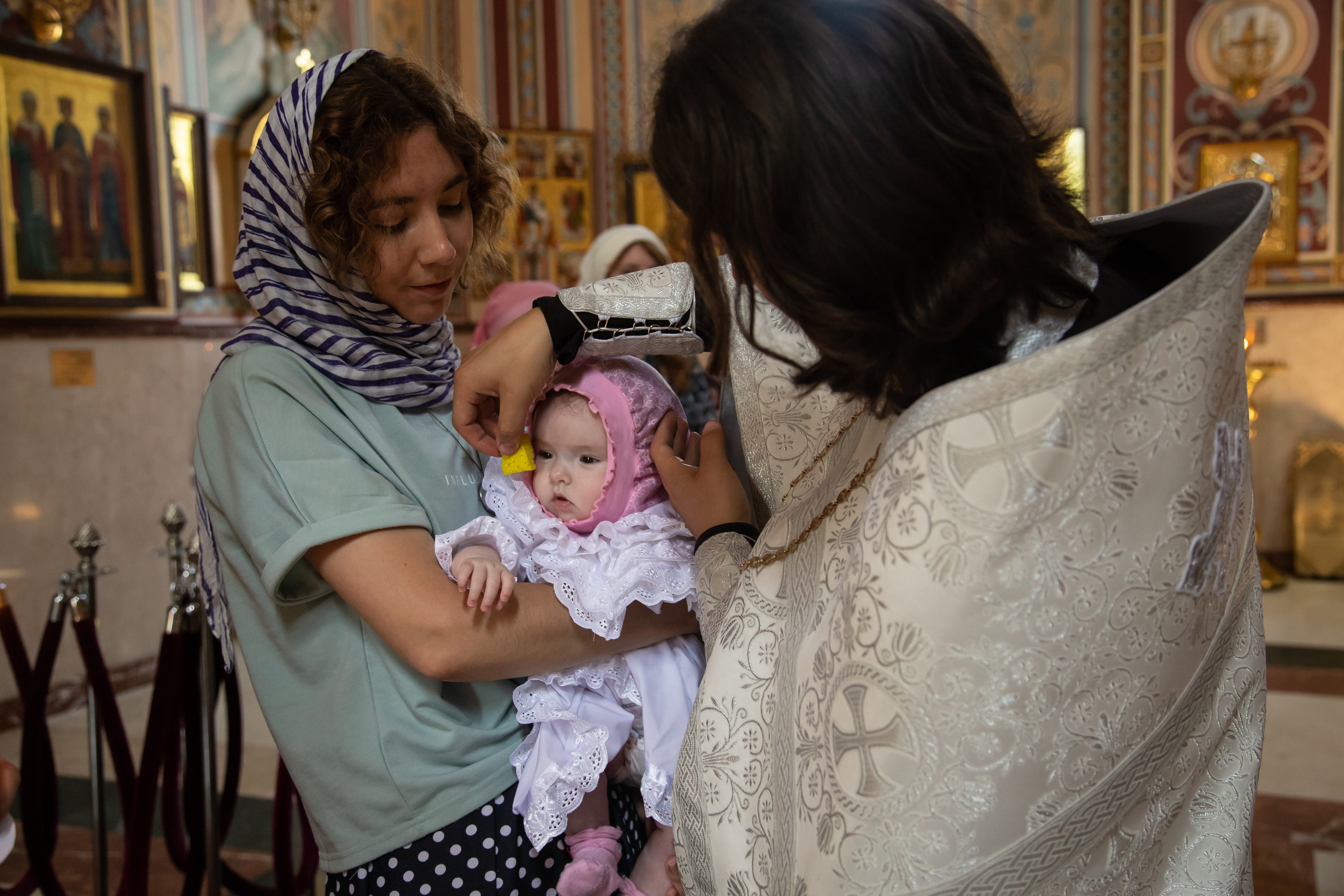 Таинство крещения Олечки в храме кн.Владимира. Фотограф Сочи, Адлер, Красная Поляна — Вероника Радченко