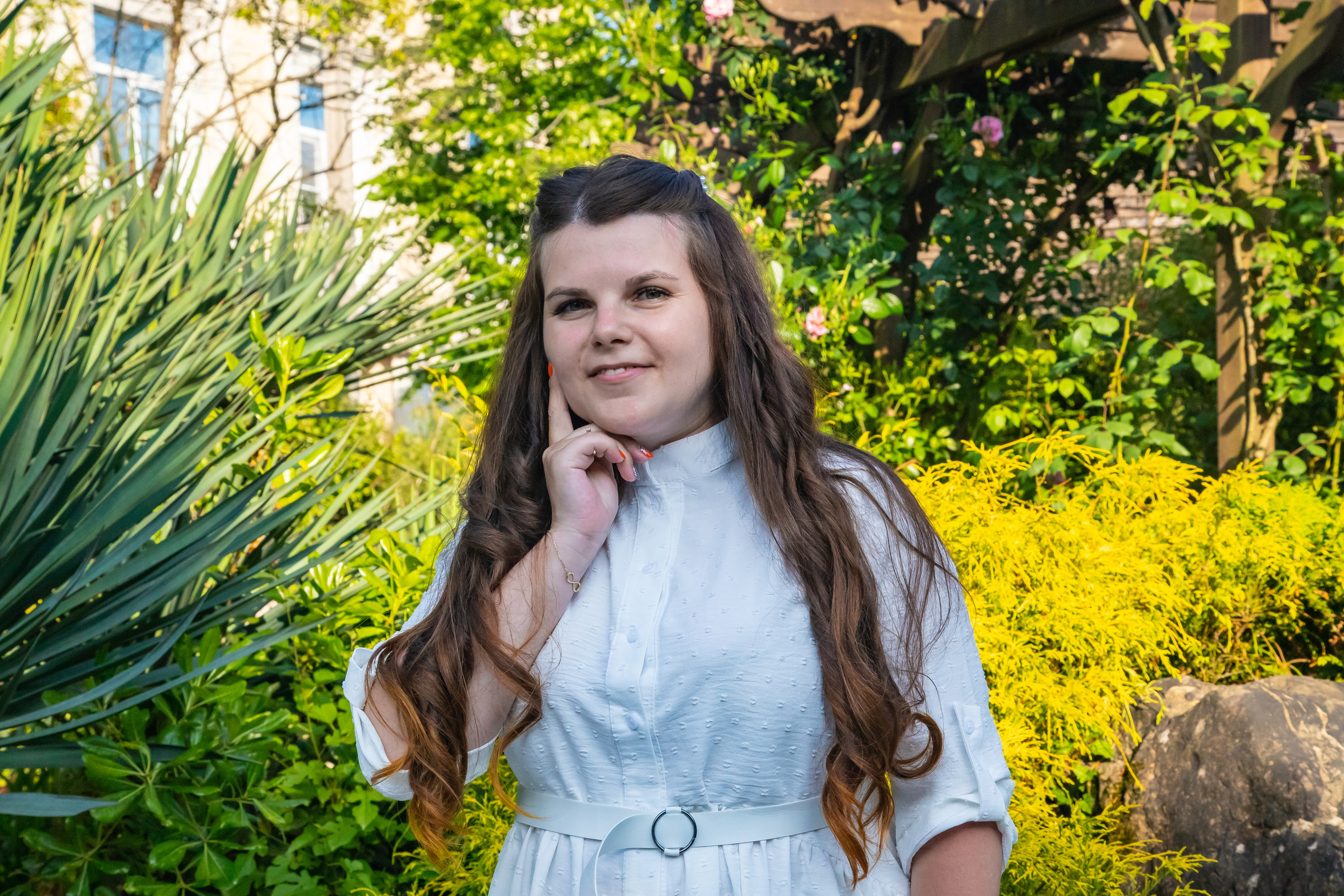 Елена со своей любимой, большой семьёй на сквере за Зимним театром и у моря. Фотограф Сочи, Адлер, Красная Поляна — Вероника Радченко