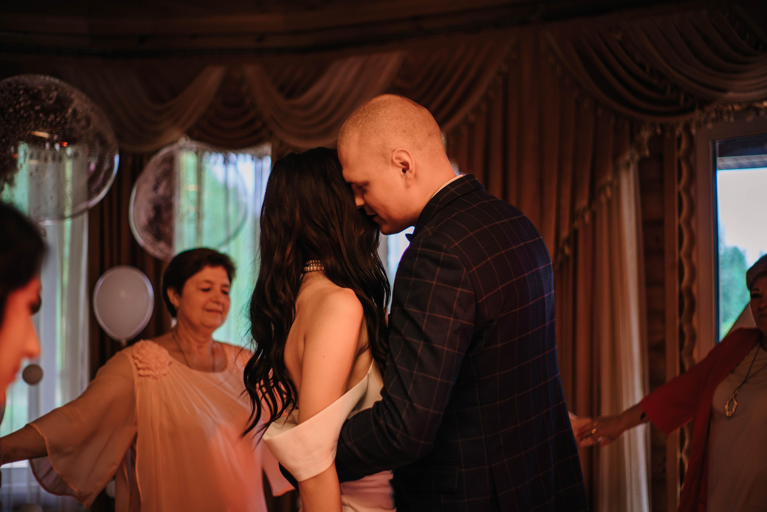 Михаил и Анастасия. Фотограф Дарья Маташкова