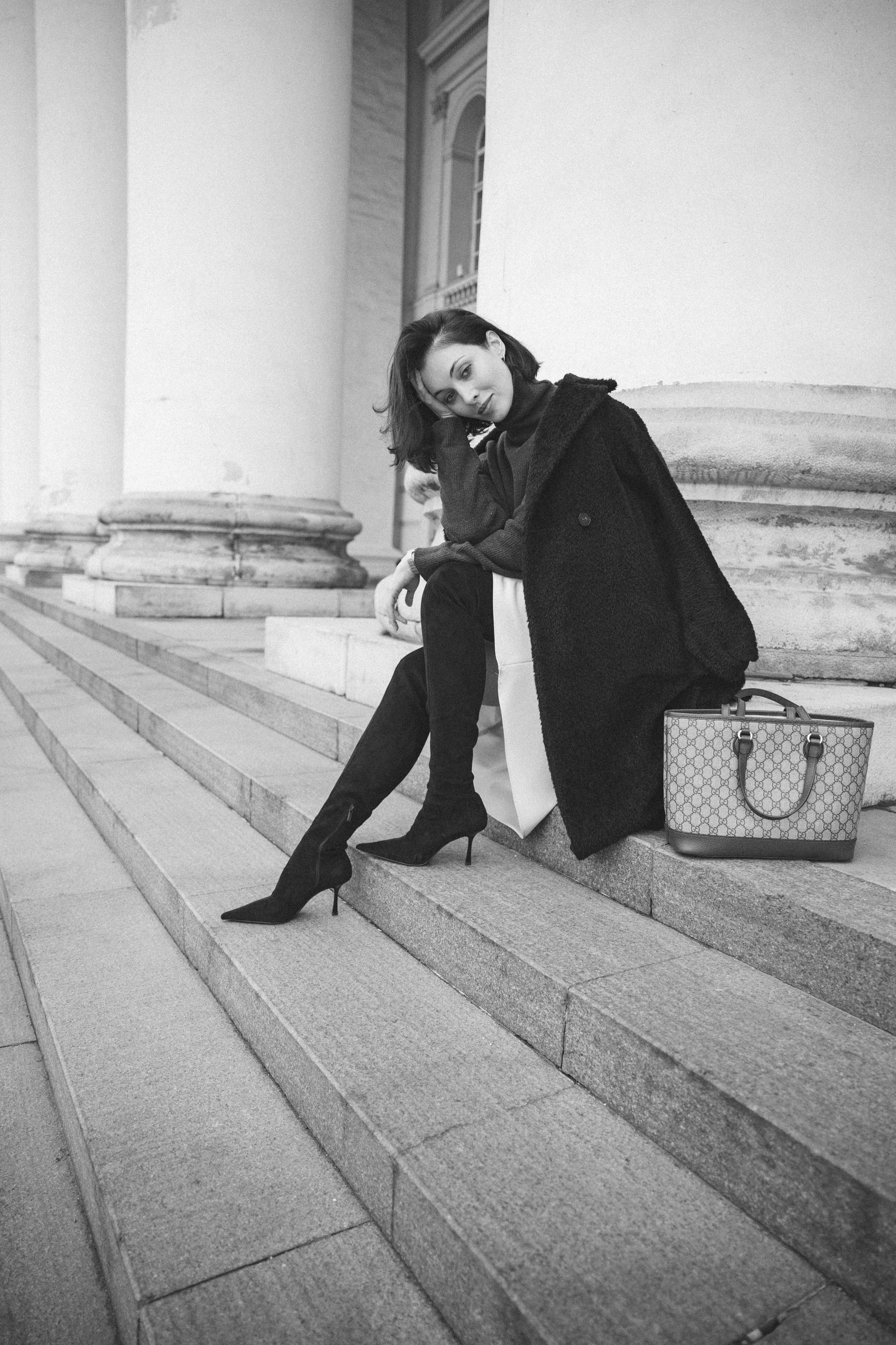 ОЛЯ. Я фотограф из Москвы к Вашим услугам