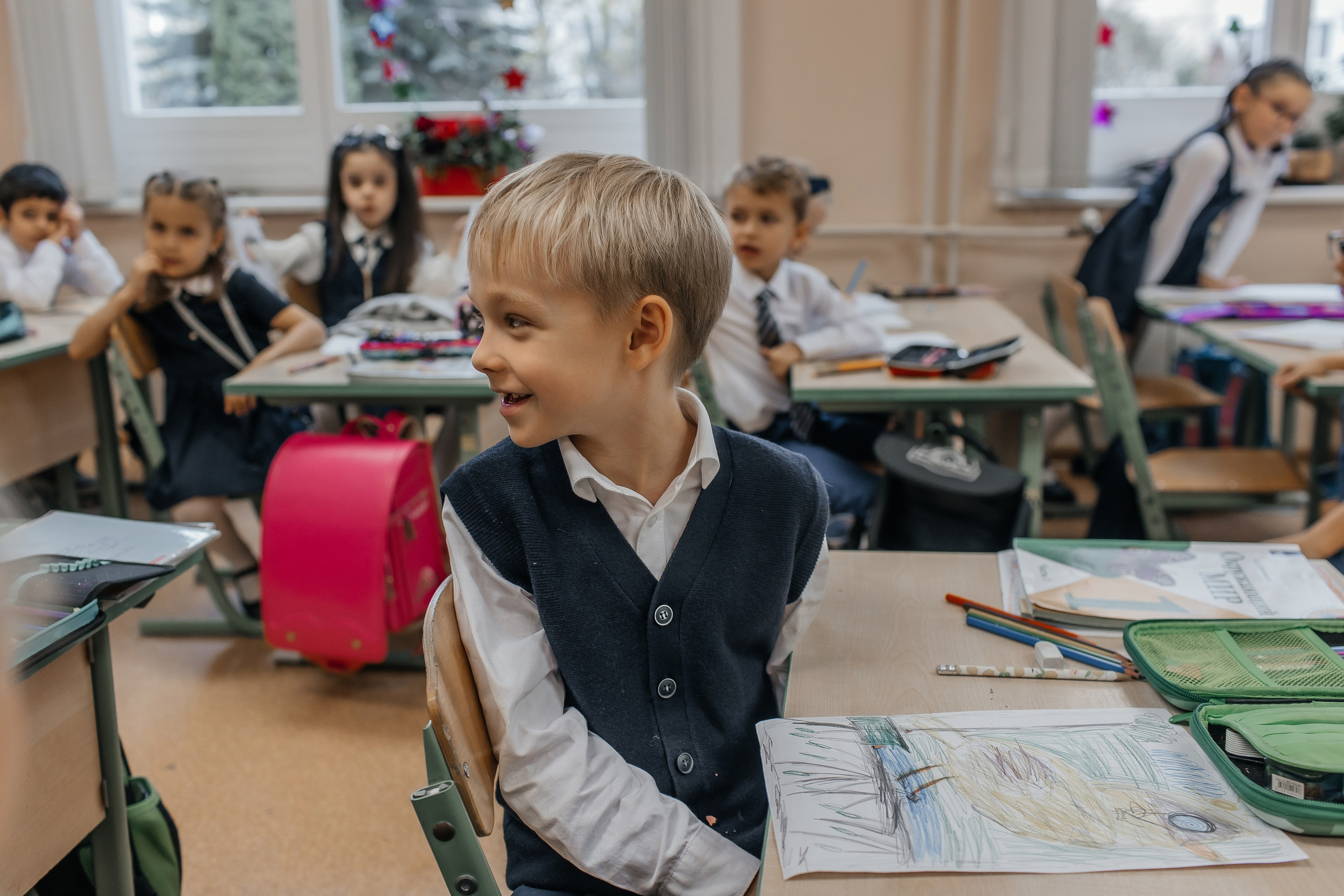 Первоклашки ГБОУ ЦОиС «Москва-98». Семейный фотограф в Москве Наталья Чуб, заказать Фотокнигу