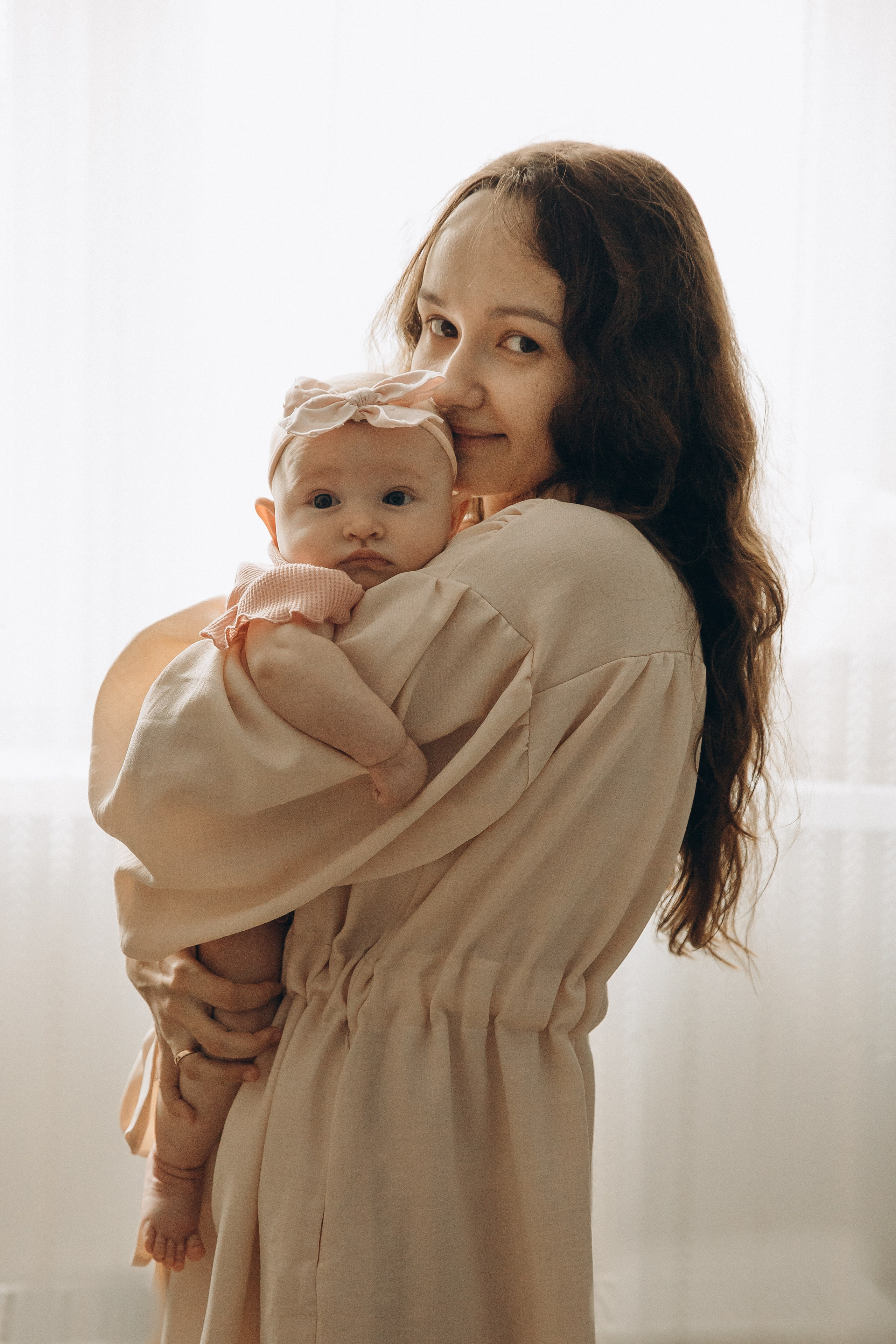 Семейная фотосессия дома. Семейный фотограф в Москве и Королеве Евгения Баукова