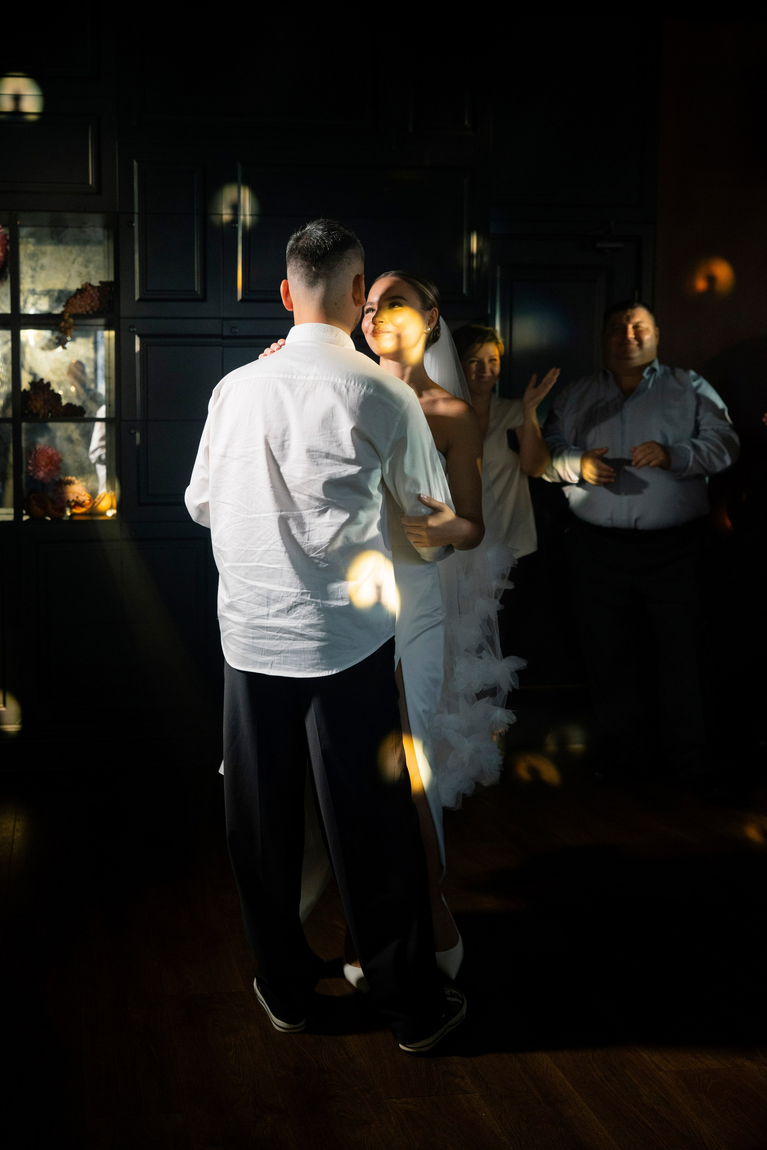 Андрей и Алина. Питер. Утро в отеле Angleter и банкет в Сезонах. Цифра и плёнка. Свадебный фотограф Катерина Чулкова