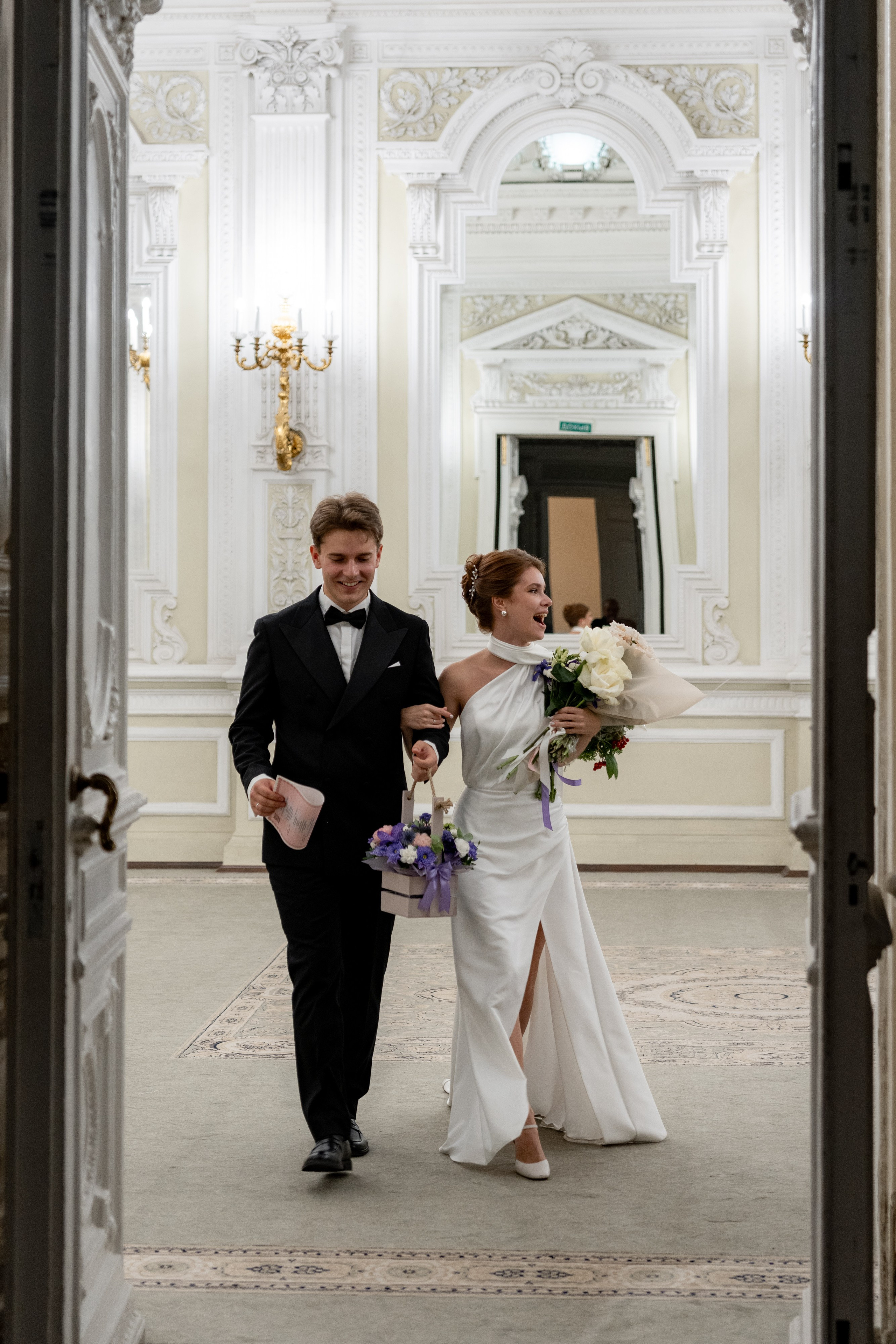 Свадебная съемка на закате. Свадебный фотограф Александр Невский в Санкт-Петербурге