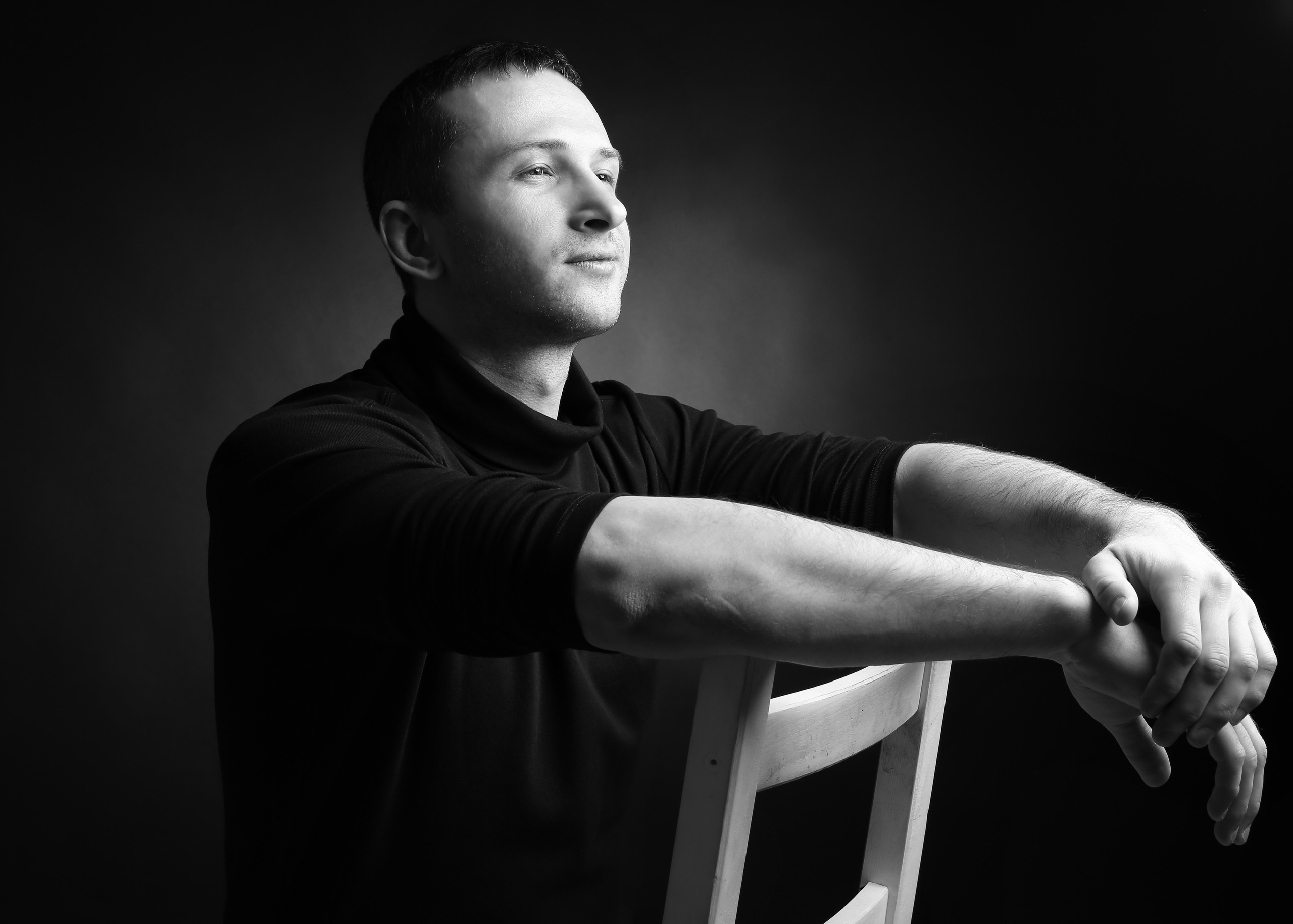 ОБ АВТОРЕ. Aleksey Petruchenya — Filmmaker & Photographer