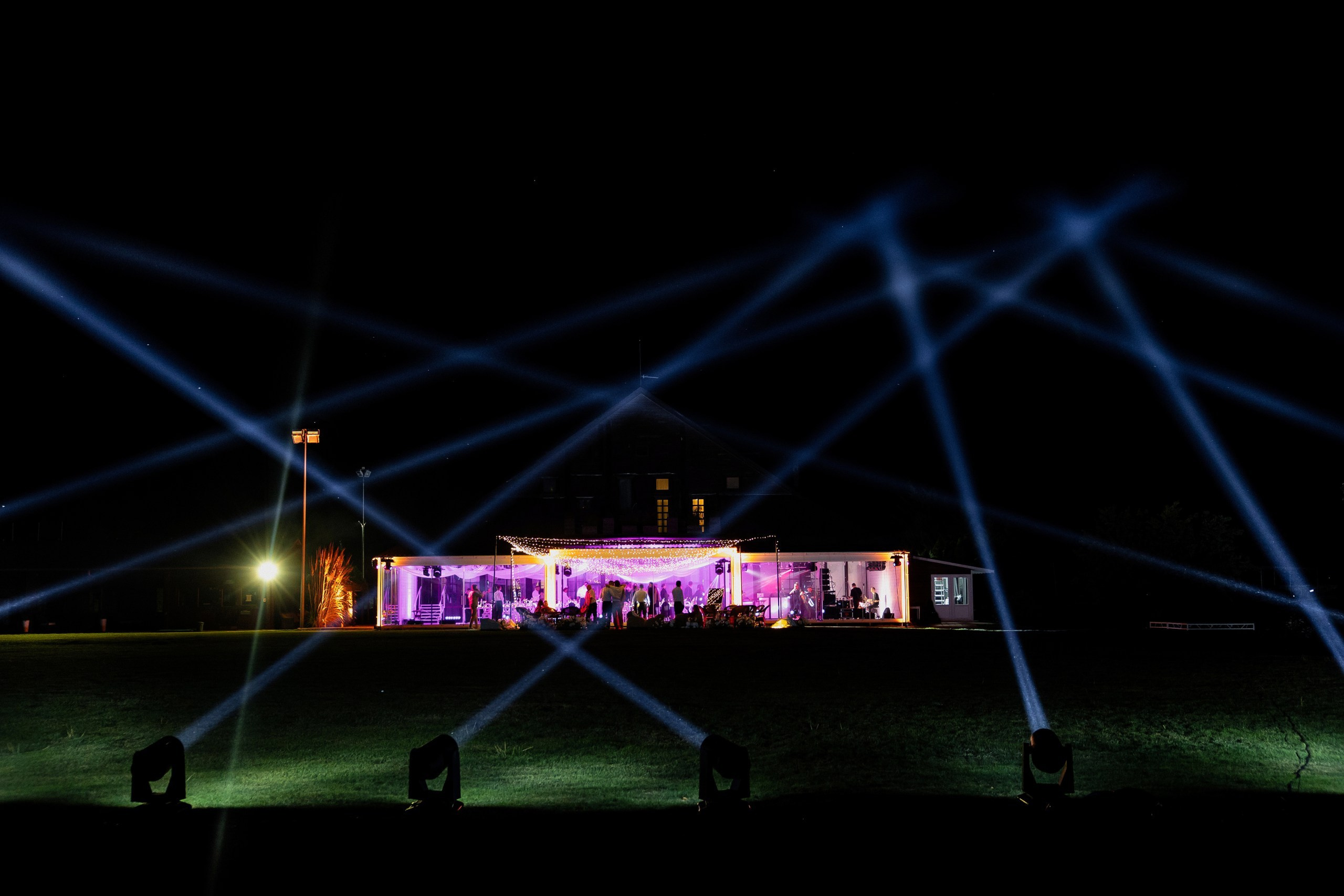 Свадьба в гольф-клубе Ростов. Студия событий ДЕЙЗИ. Организация мероприятий. Свадебное агентство в Ростове-на-Дону. Свадебный организатор. Организация свадьбы под ключ