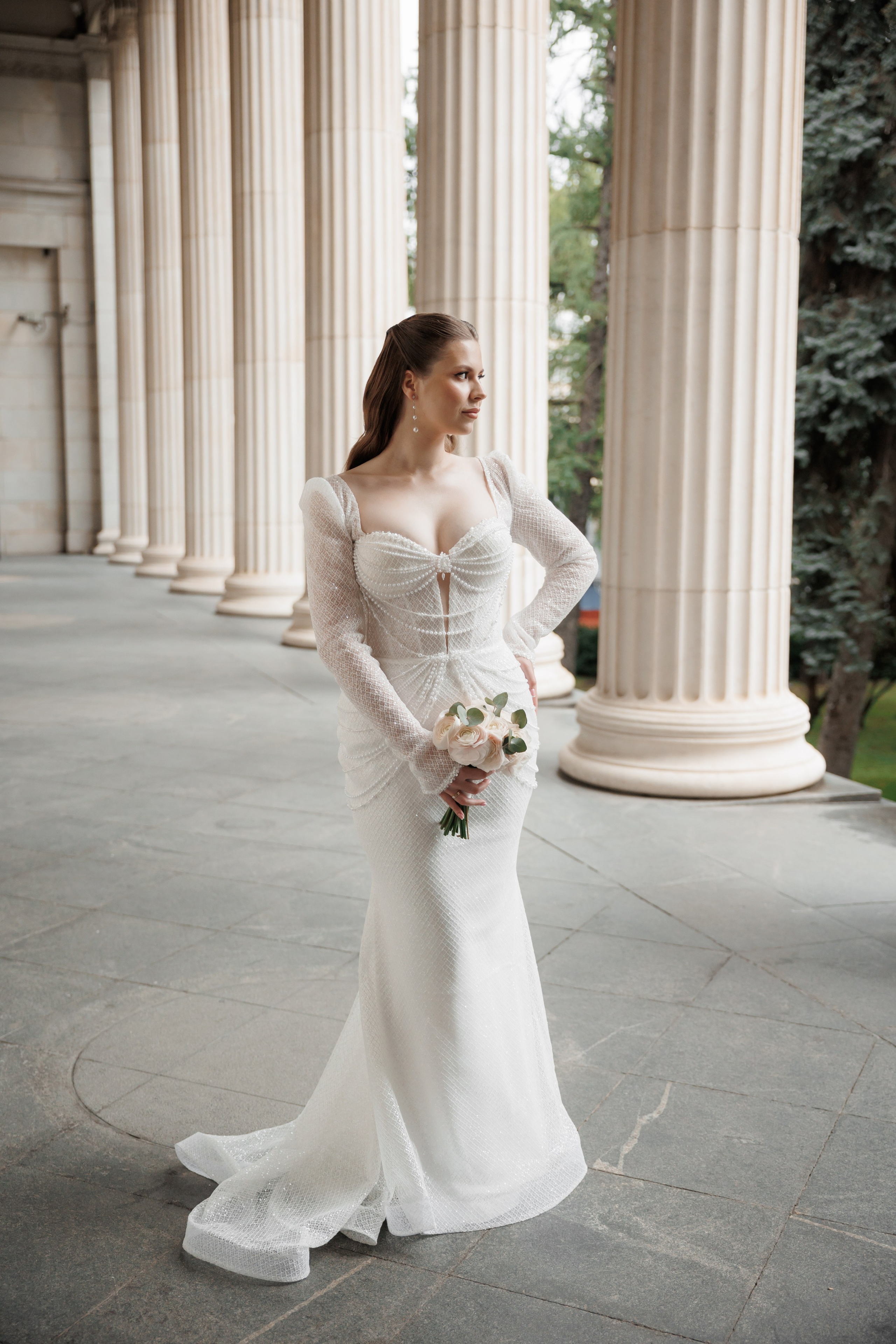 Фотосессия у Пушкинского музей. Свадебный и репортажный фотограф (Москва, Королев и другие)