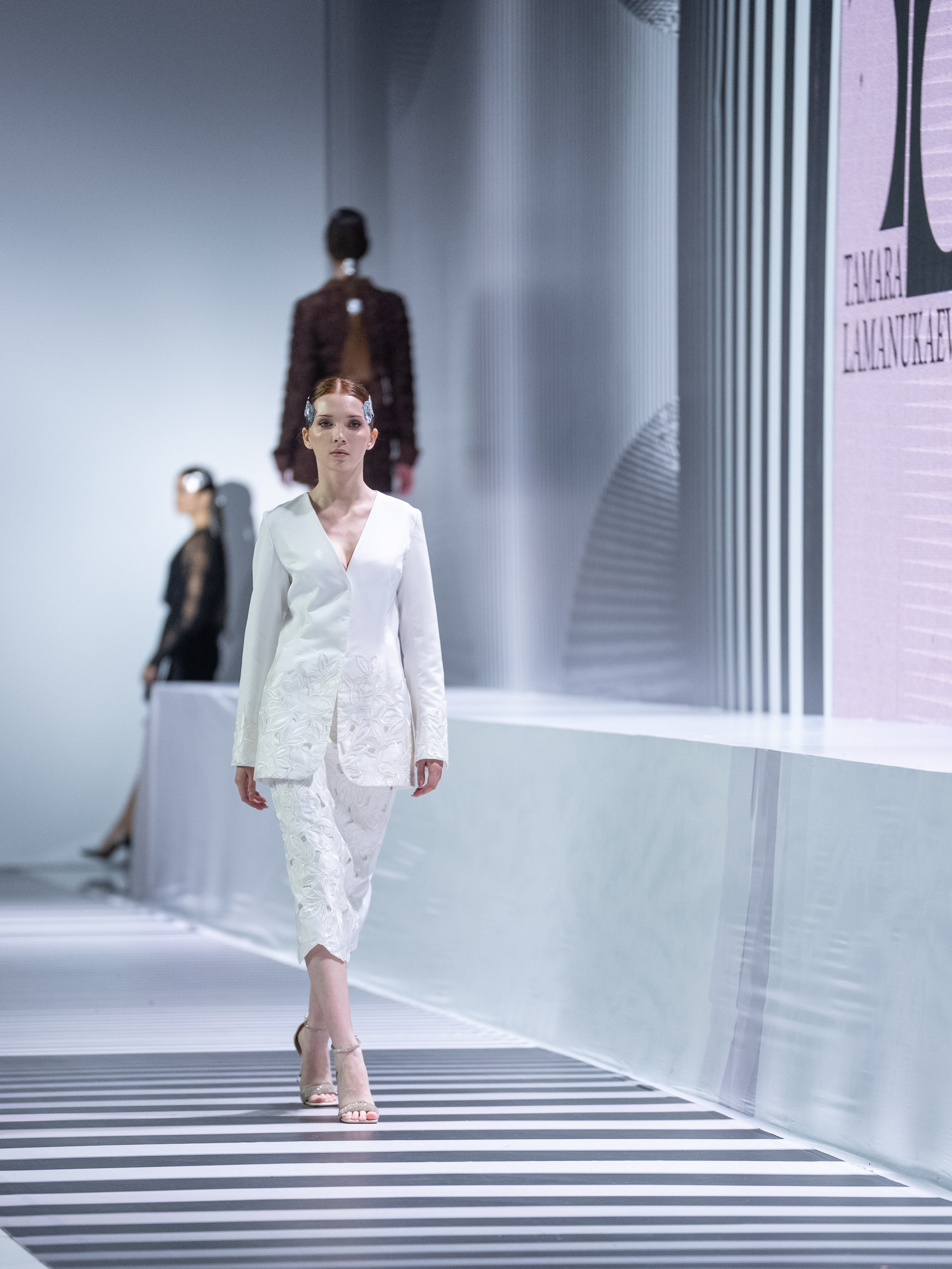 TAMARA LAMANUKAEVA. Сайт Алматинского НЮ АРТ, будуар и фэшн фотографа Дениса Карпенко