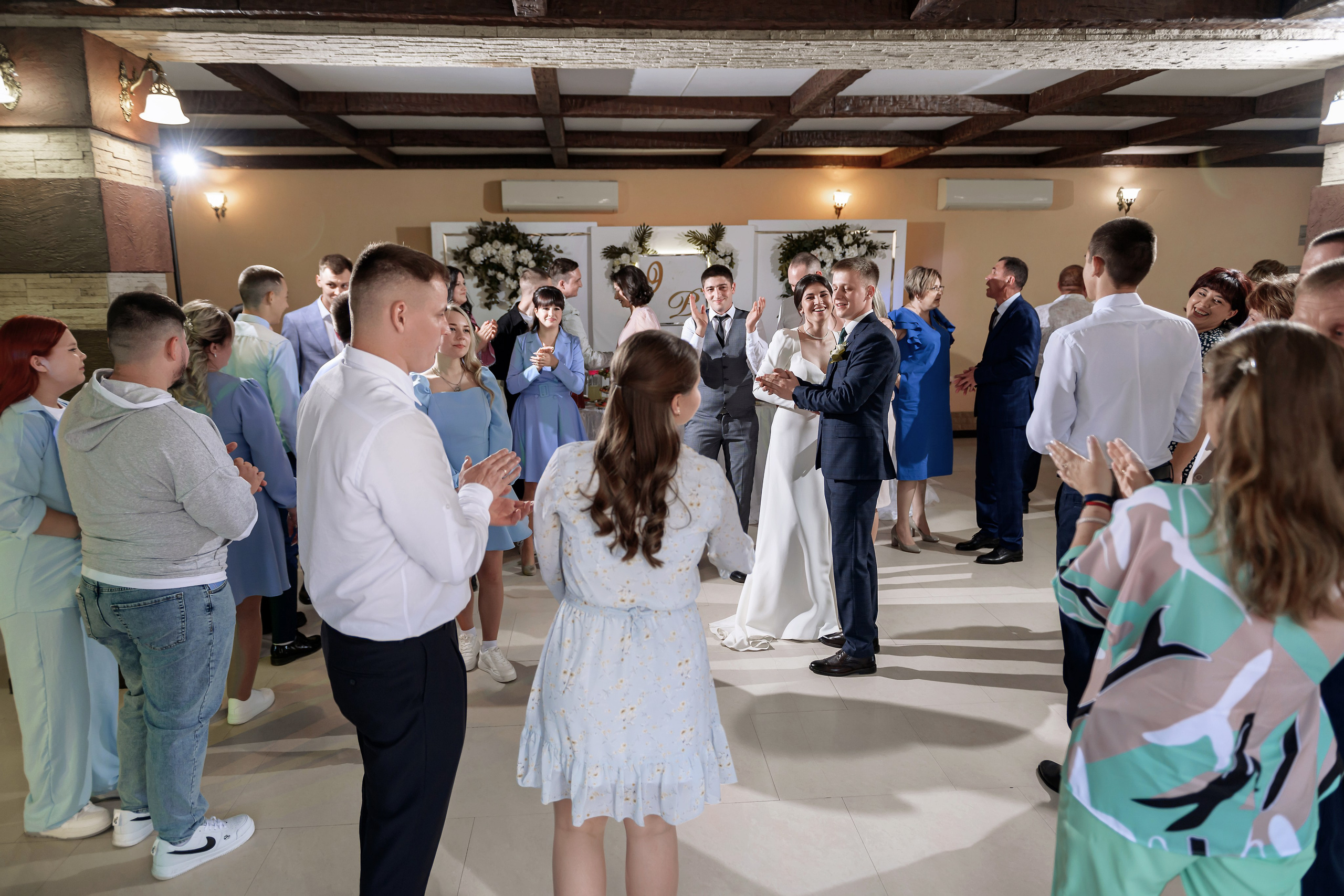 Эдуард и Виктория. Свадебный фотограф Белгород Валуйки Старый Оскол Воронеж