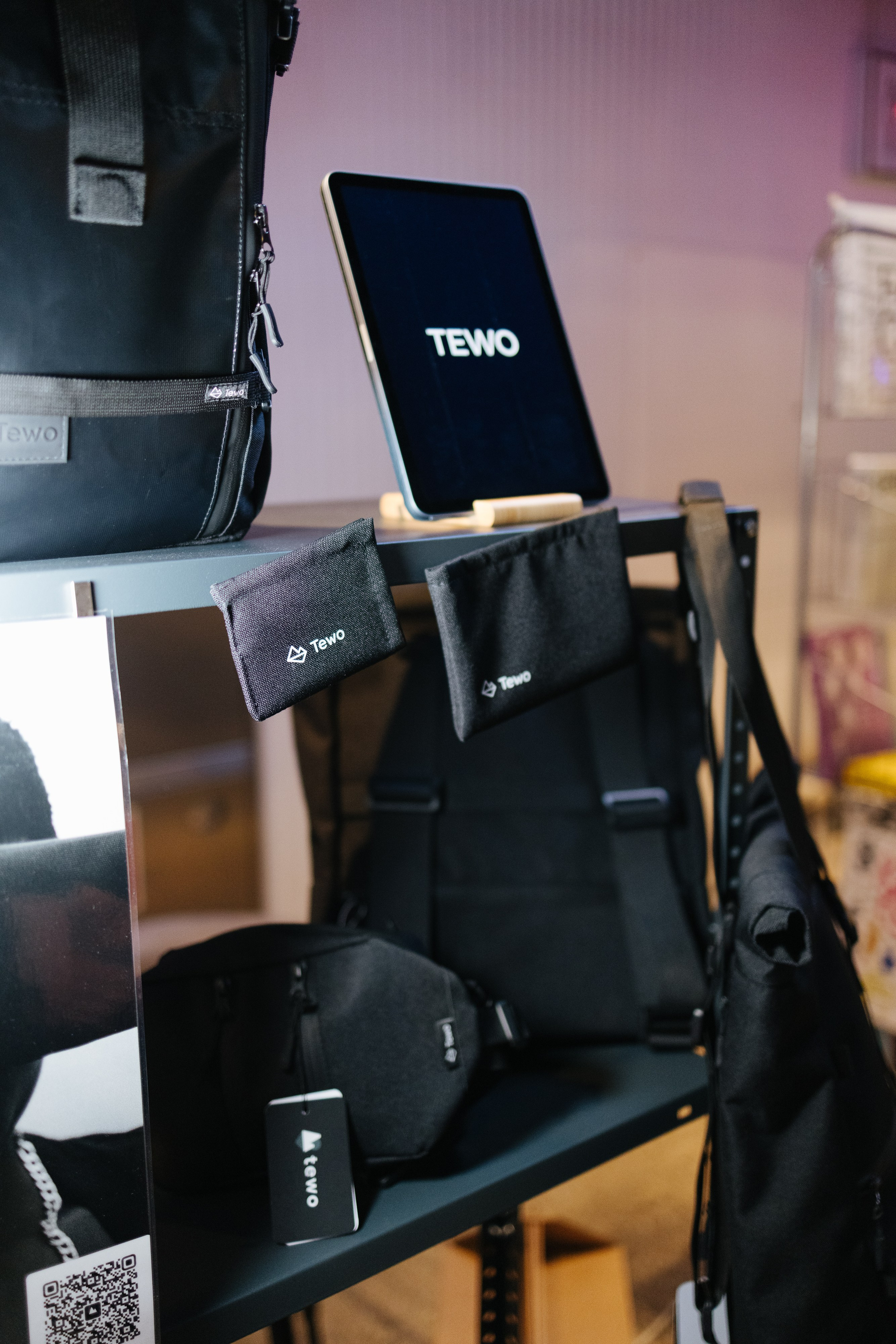 7–8 марта 2025 в пространстве «Три вокзала. Депо» / День 2 / фото Валерий Белобеев. Фотоотчеты «Ламбада-маркета»