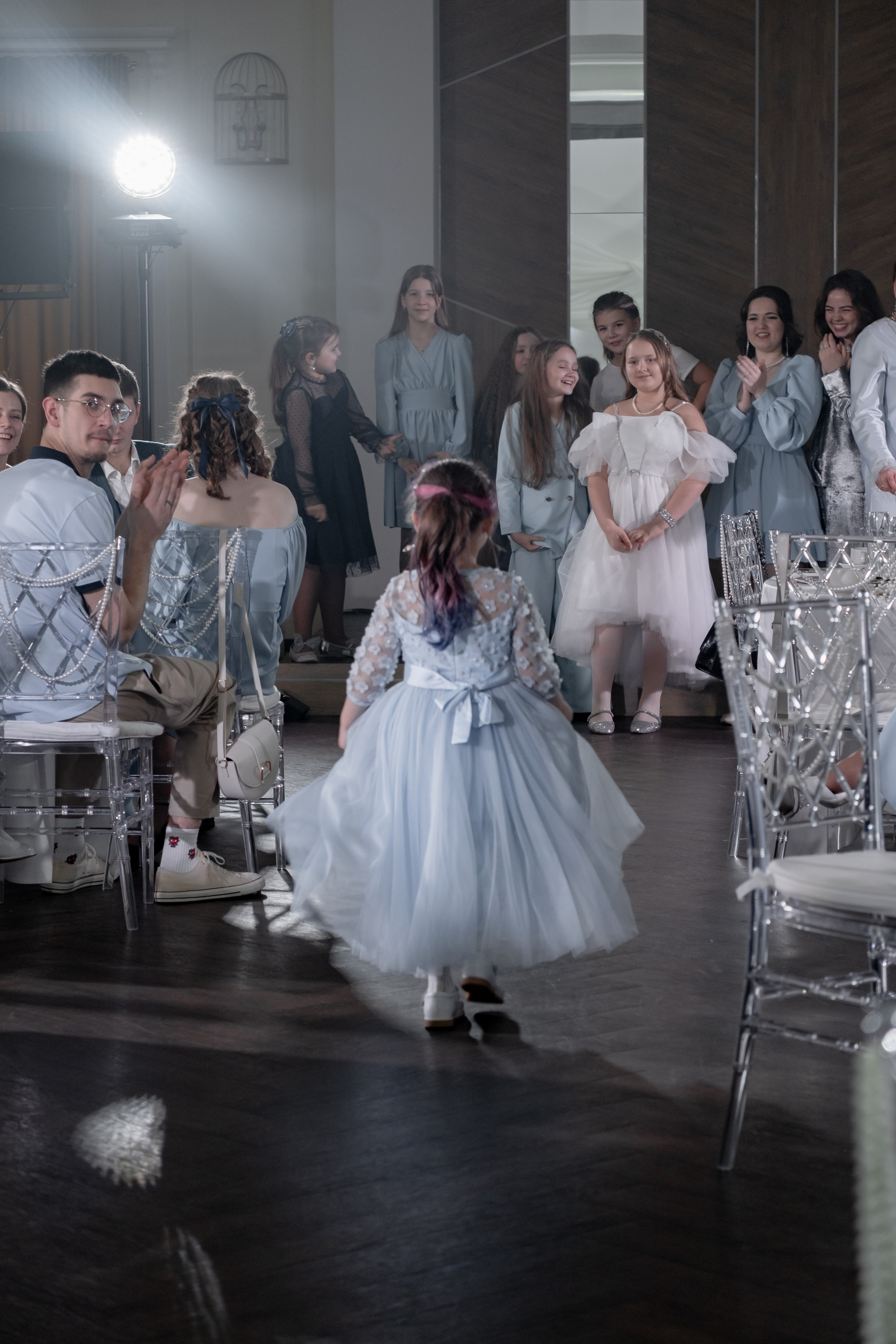 СВАДЕБНЫЙ БАНКЕТ (СНЯТО В СИБИРЕ В НИЖНЕВАРТОВСКЕ). Профессиональный фотограф, Санкт-Петербург — Виктория Богомолова