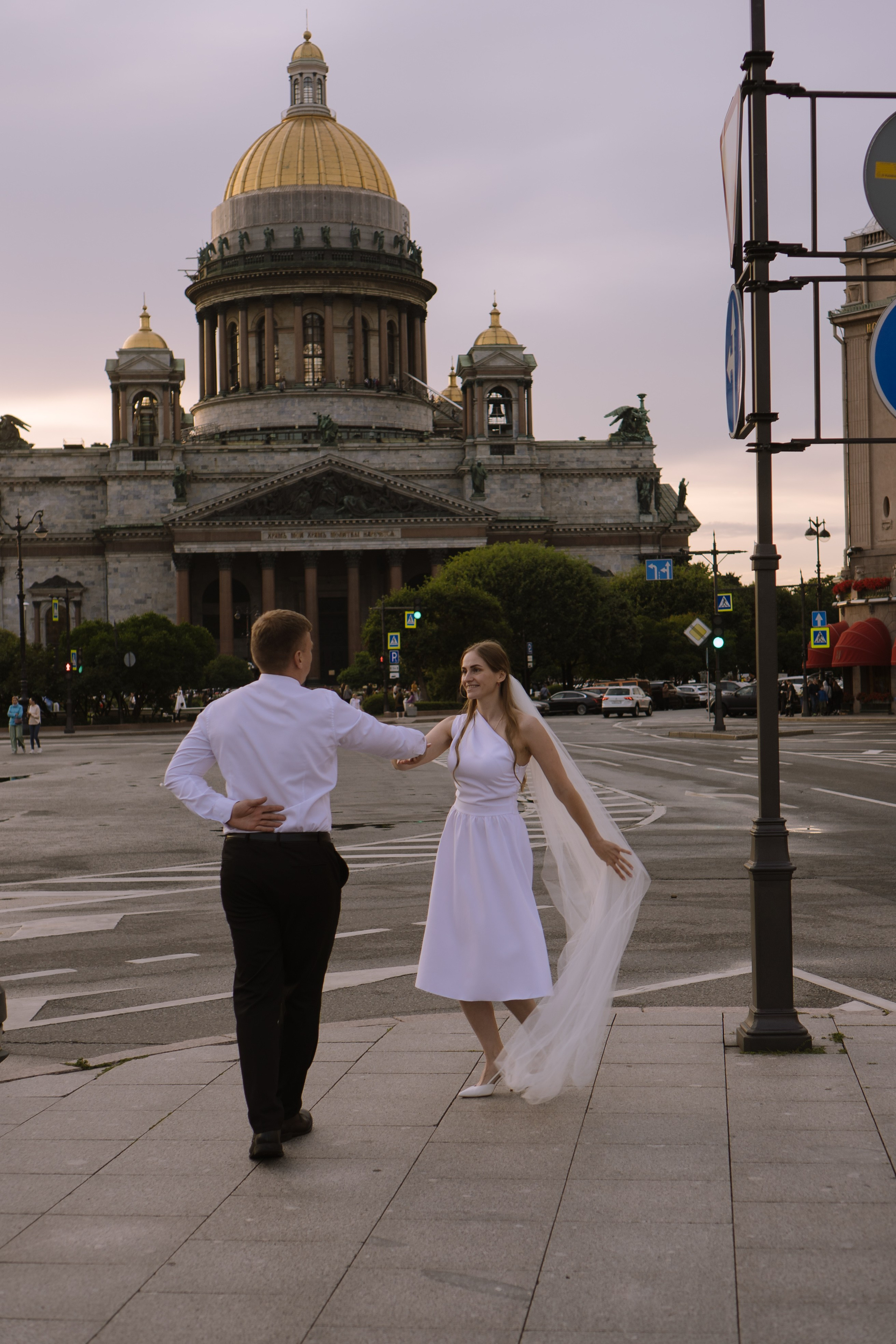 СВАДЕБНАЯ СЬЕМКА С ИСАКИЕВСКИМ СОБОРОМ, АСТОРИЯ И ЗАКОНОДАТЕЛЬНОЕ СОБРАНИЕ. Профессиональный фотограф, Санкт-Петербург — Виктория Богомолова