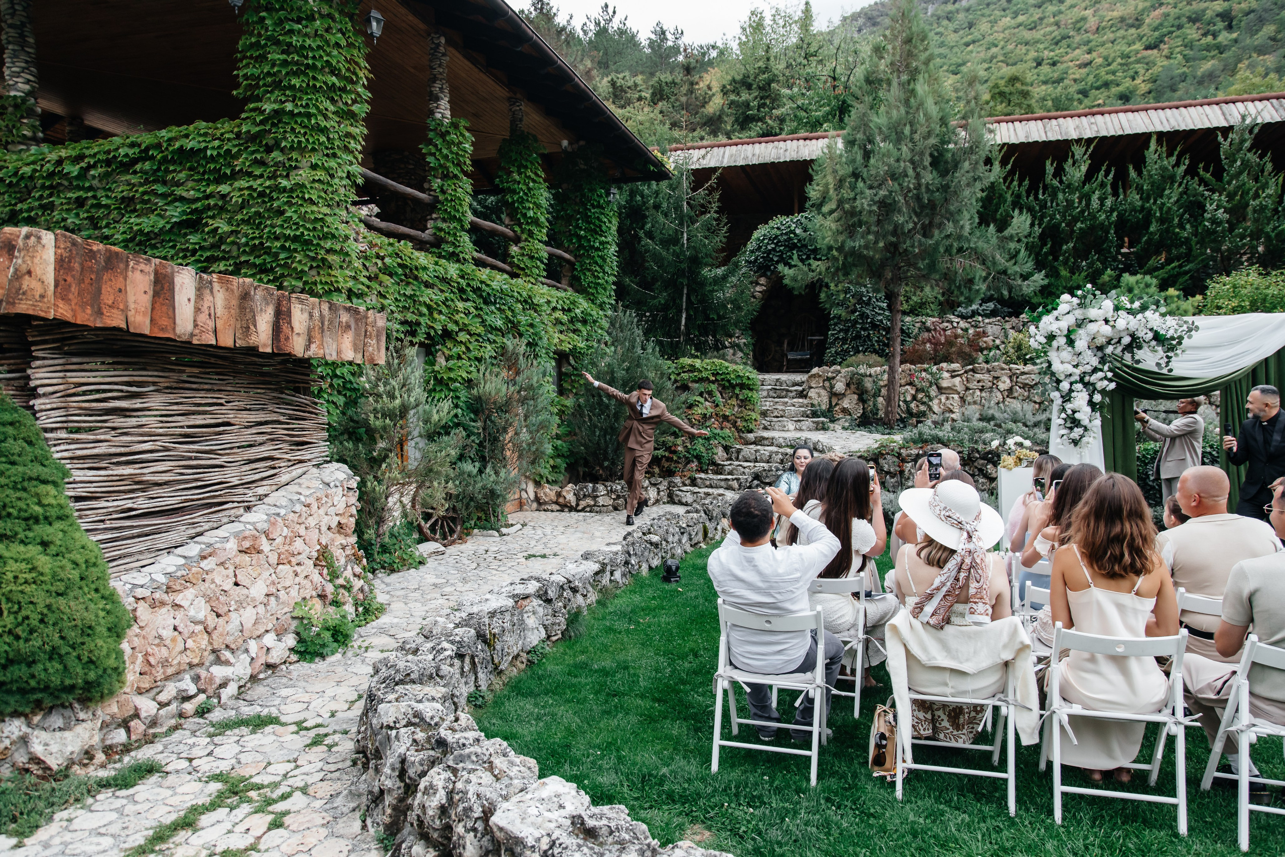 Анонс свадьбы для Павла и Евгении. Усадьба Феодоро. Свадебный фотограф в Крыму и Севастополе Ольга Баскакова