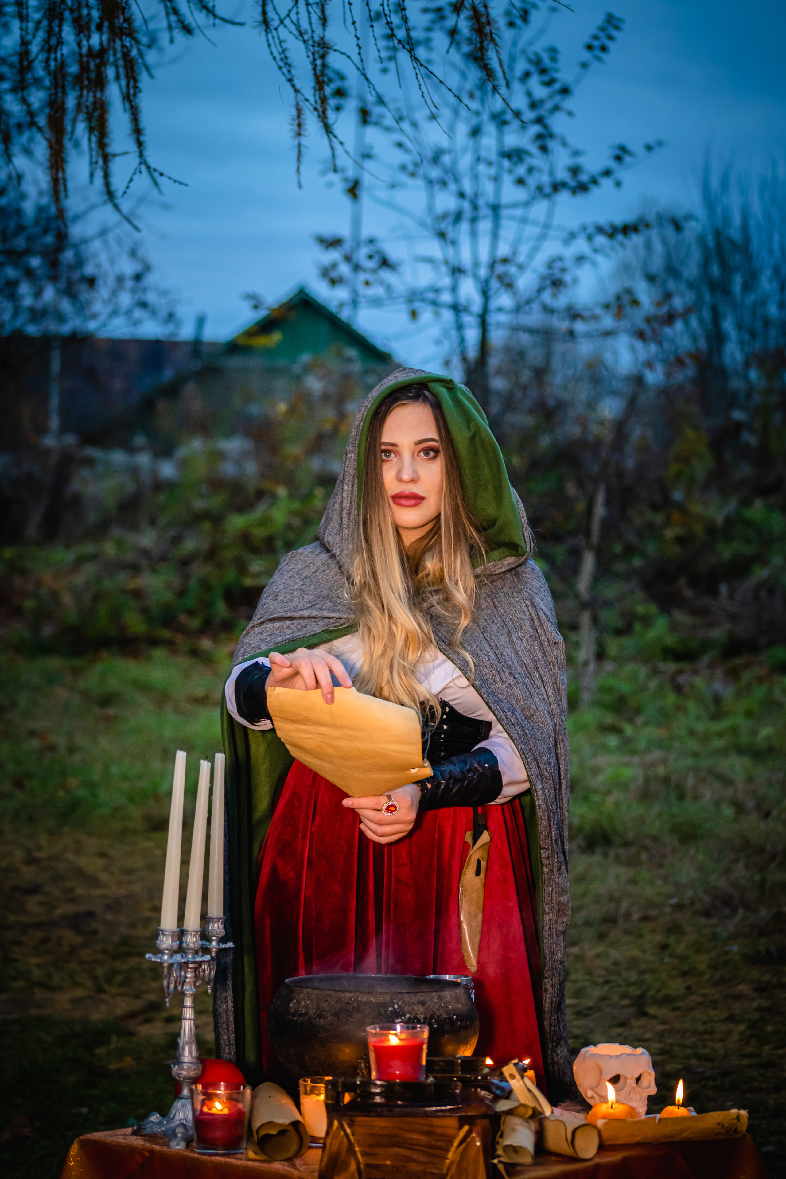 Ведьма из Приютино (хэллоуин). Elena Sova — семейный и женский фотограф в Санкт-Петербурге