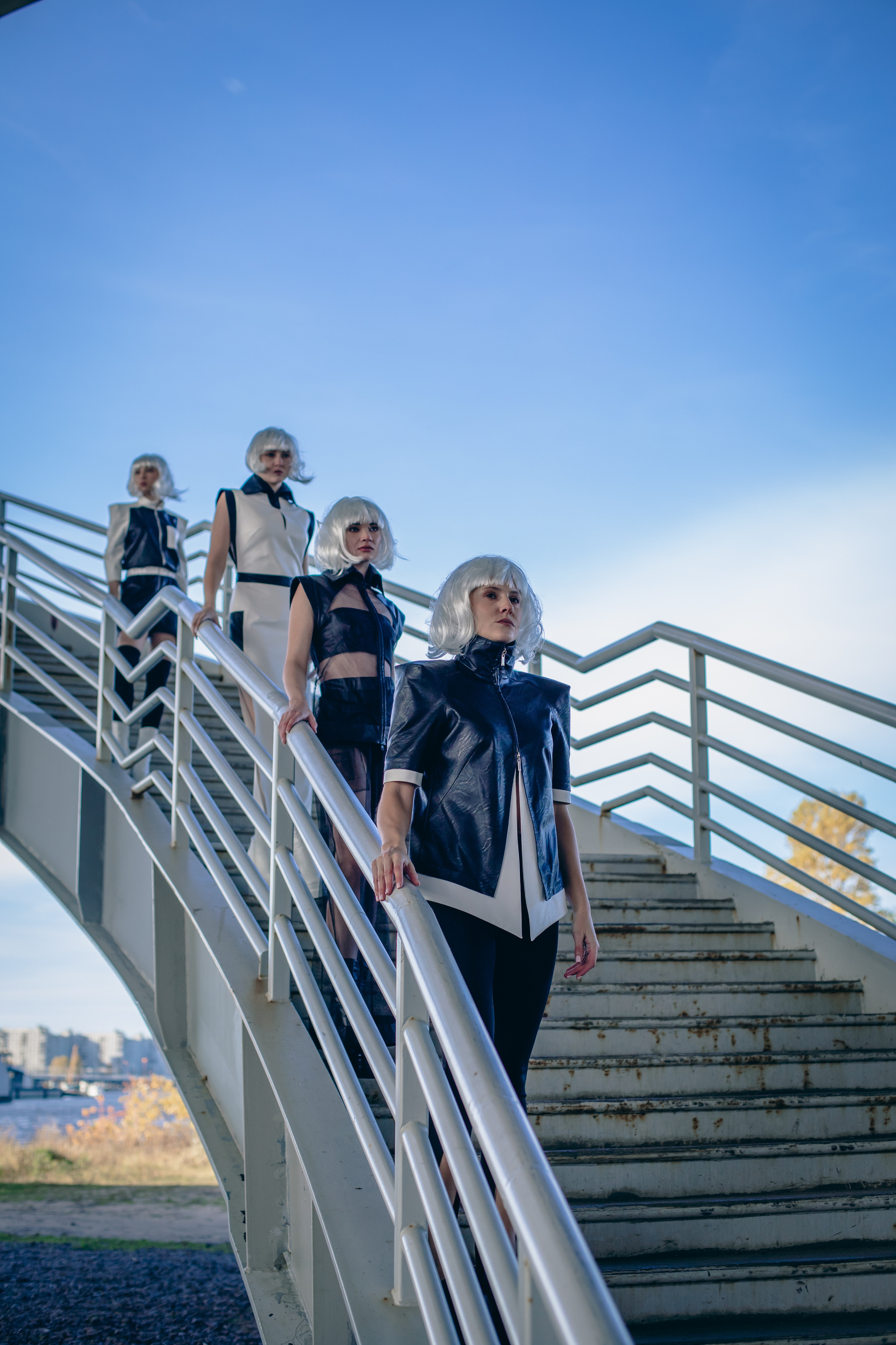 Клип под мостом Бетанкура. Elena Sova — семейный и женский фотограф в Санкт-Петербурге