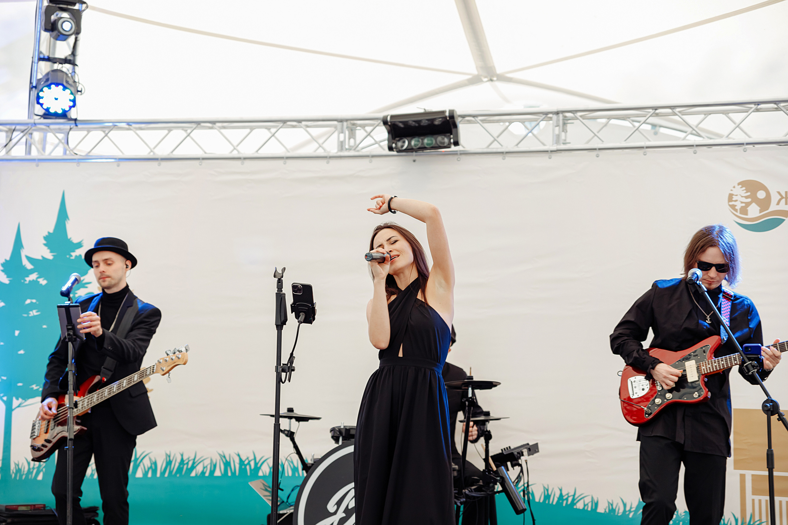 Корпоратив в Жемчужине (загородный комплекс). Elena Sova — семейный и женский фотограф в Санкт-Петербурге
