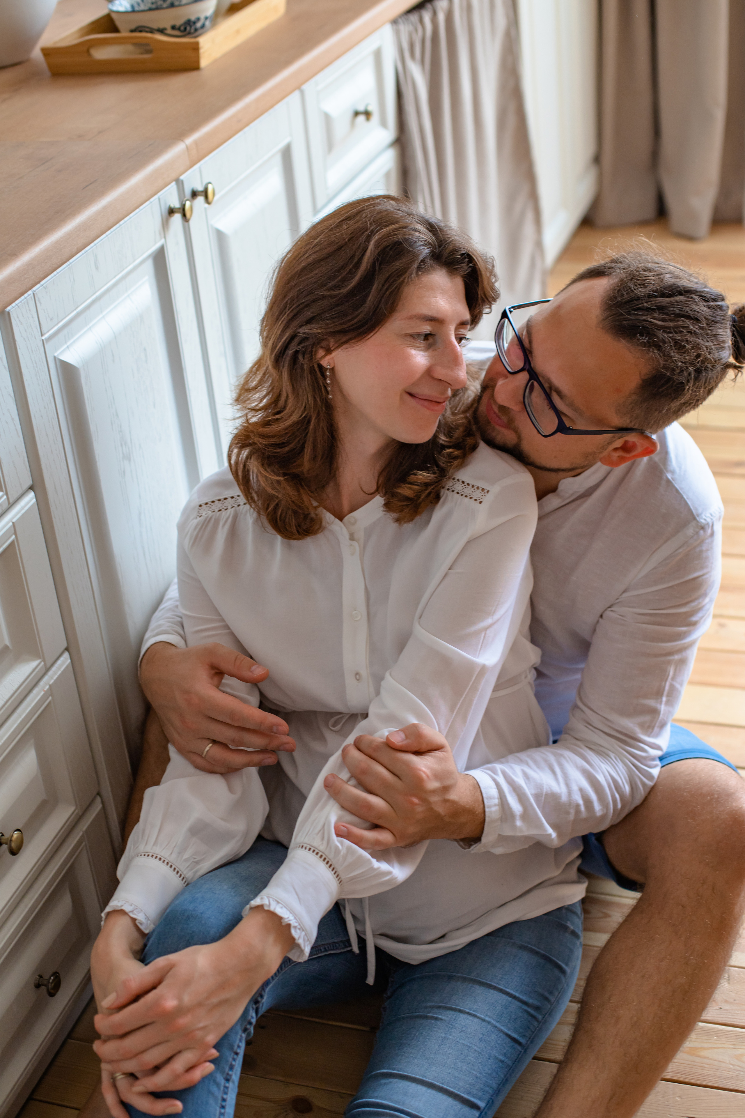 Мария с семьей в студии. Elena Sova — семейный и женский фотограф в Санкт-Петербурге