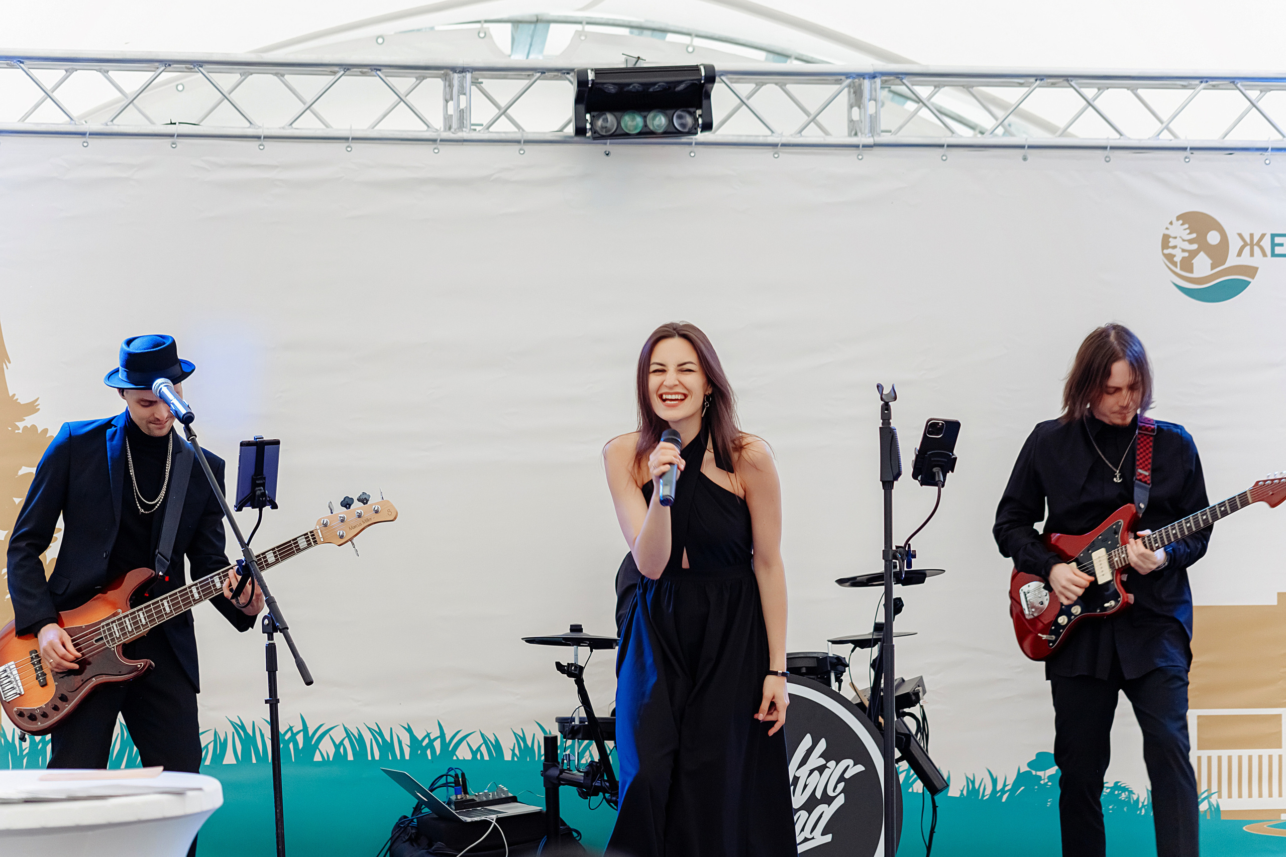 Корпоратив в Жемчужине (загородный комплекс). Elena Sova — семейный и женский фотограф в Санкт-Петербурге