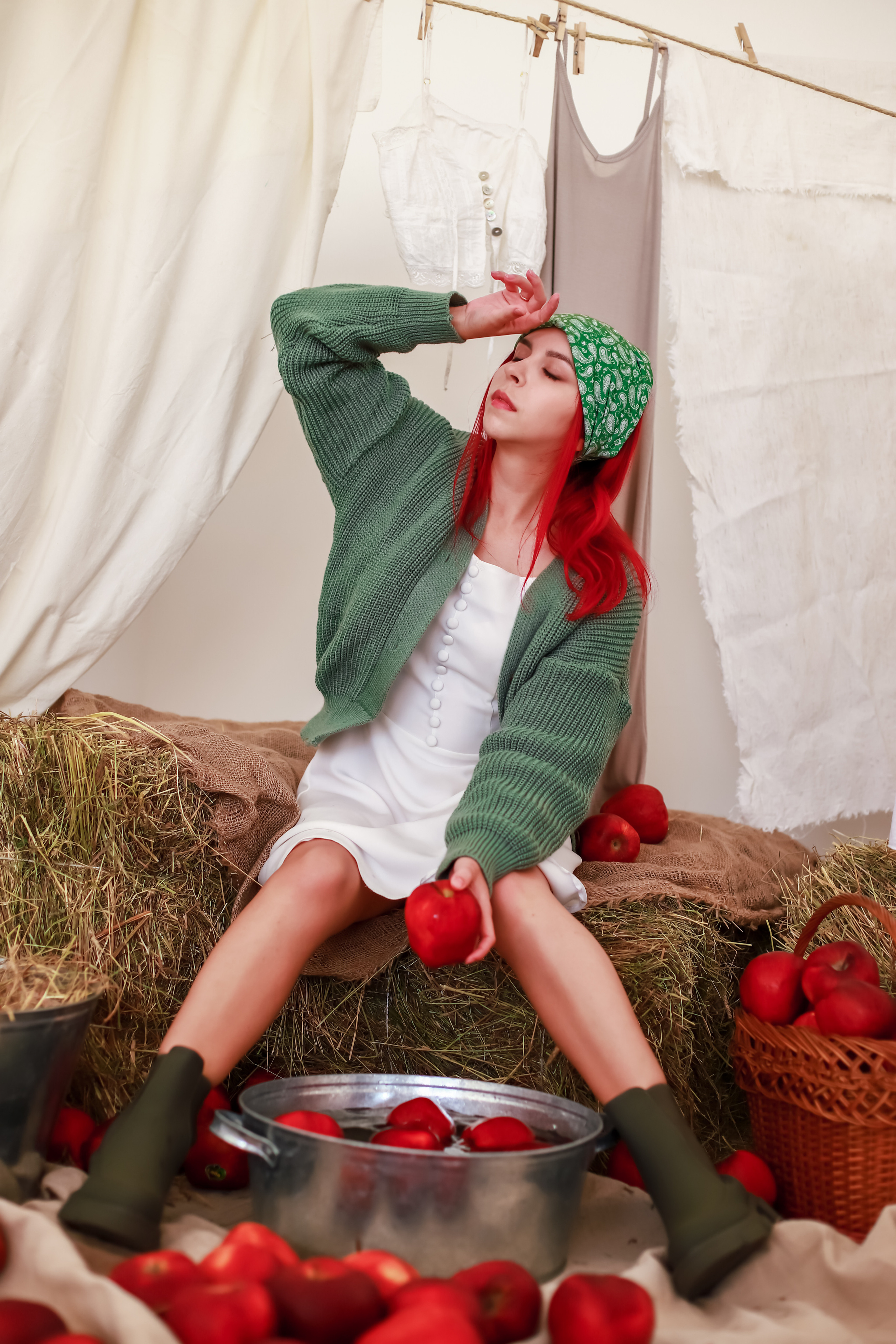 Вика в студии. Elena Sova — семейный и женский фотограф в Санкт-Петербурге