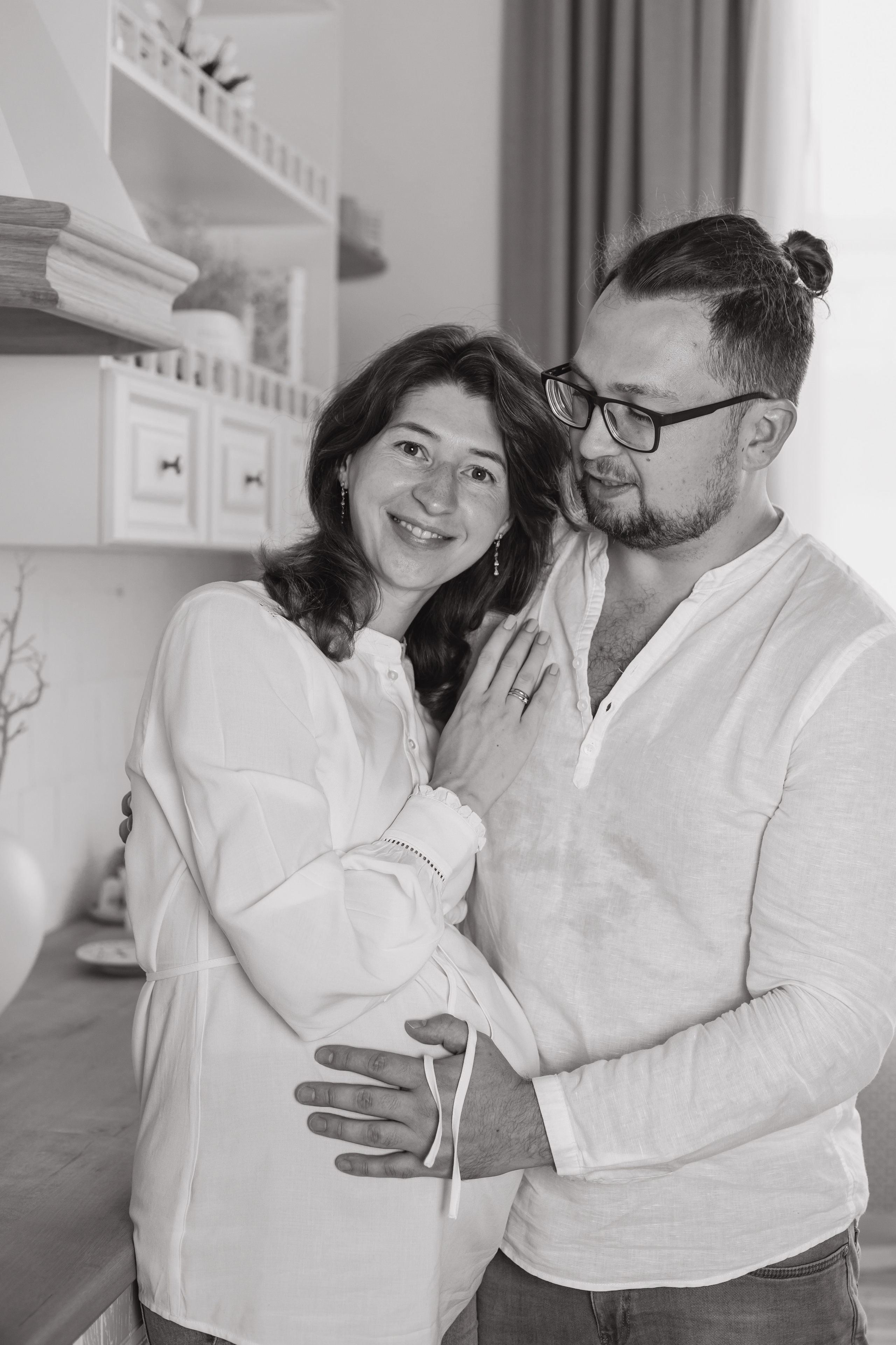 Мария с семьей в студии. Elena Sova — семейный и женский фотограф в Санкт-Петербурге