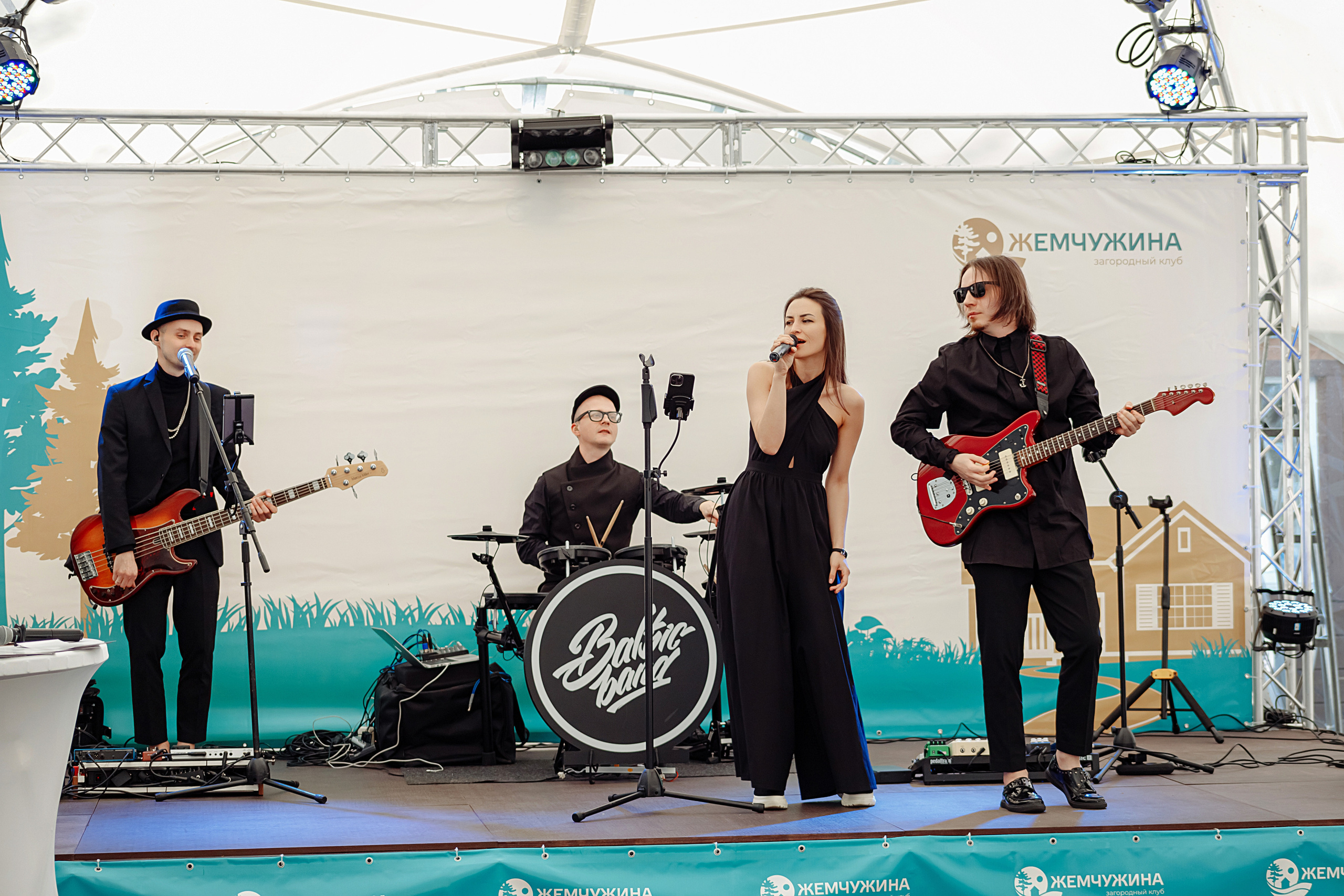 Корпоратив в Жемчужине (загородный комплекс). Elena Sova — семейный и женский фотограф в Санкт-Петербурге