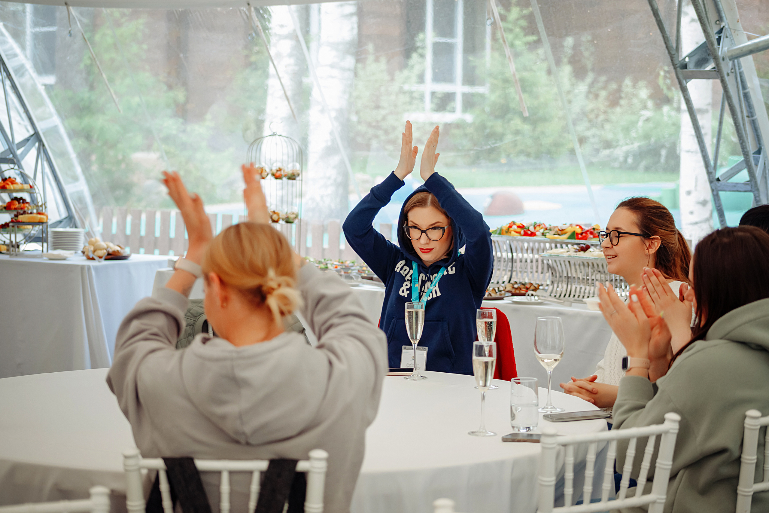 Корпоратив в Жемчужине (загородный комплекс). Elena Sova — семейный и женский фотограф в Санкт-Петербурге