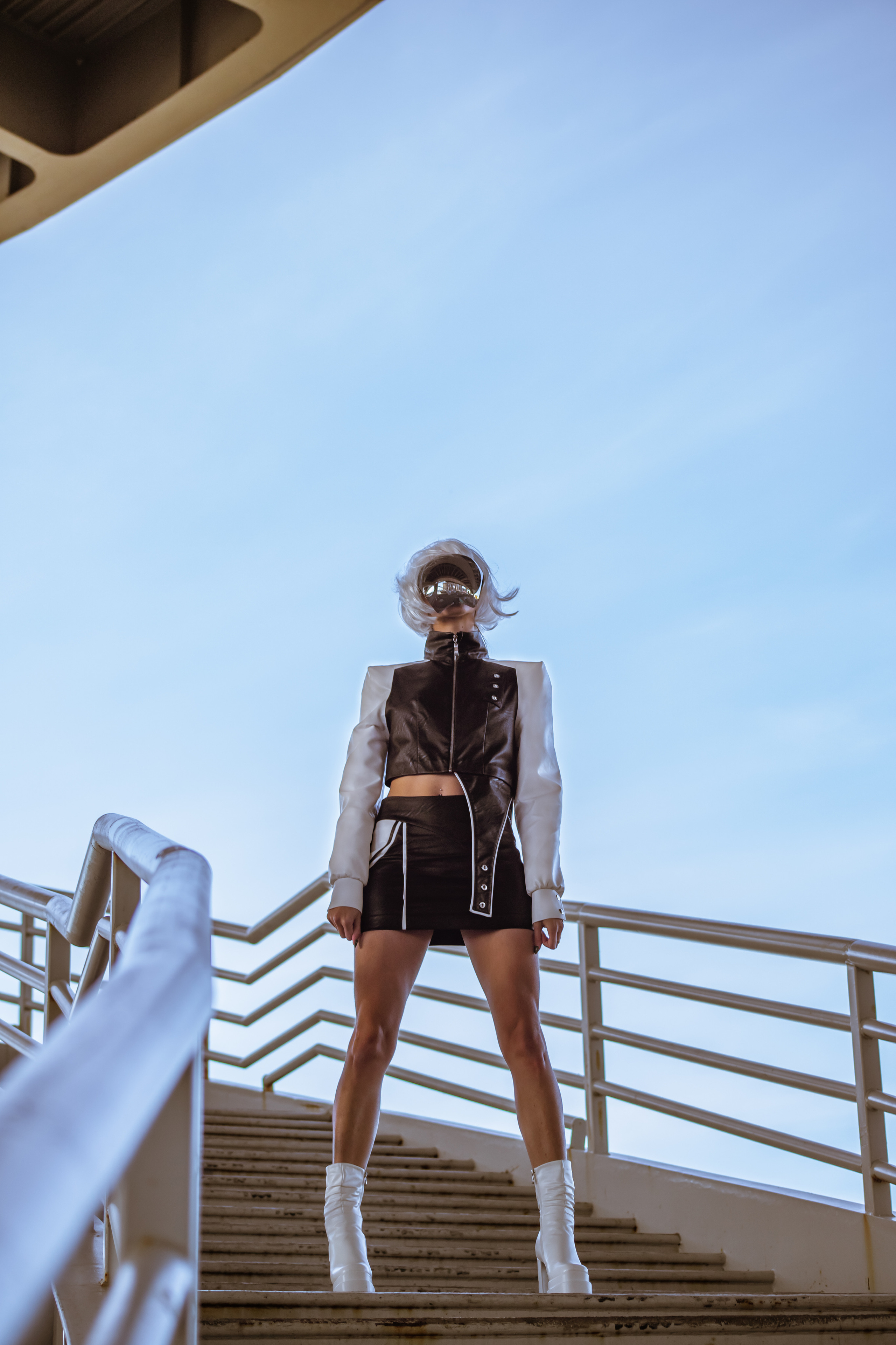 Клип под мостом Бетанкура. Elena Sova — семейный и женский фотограф в Санкт-Петербурге