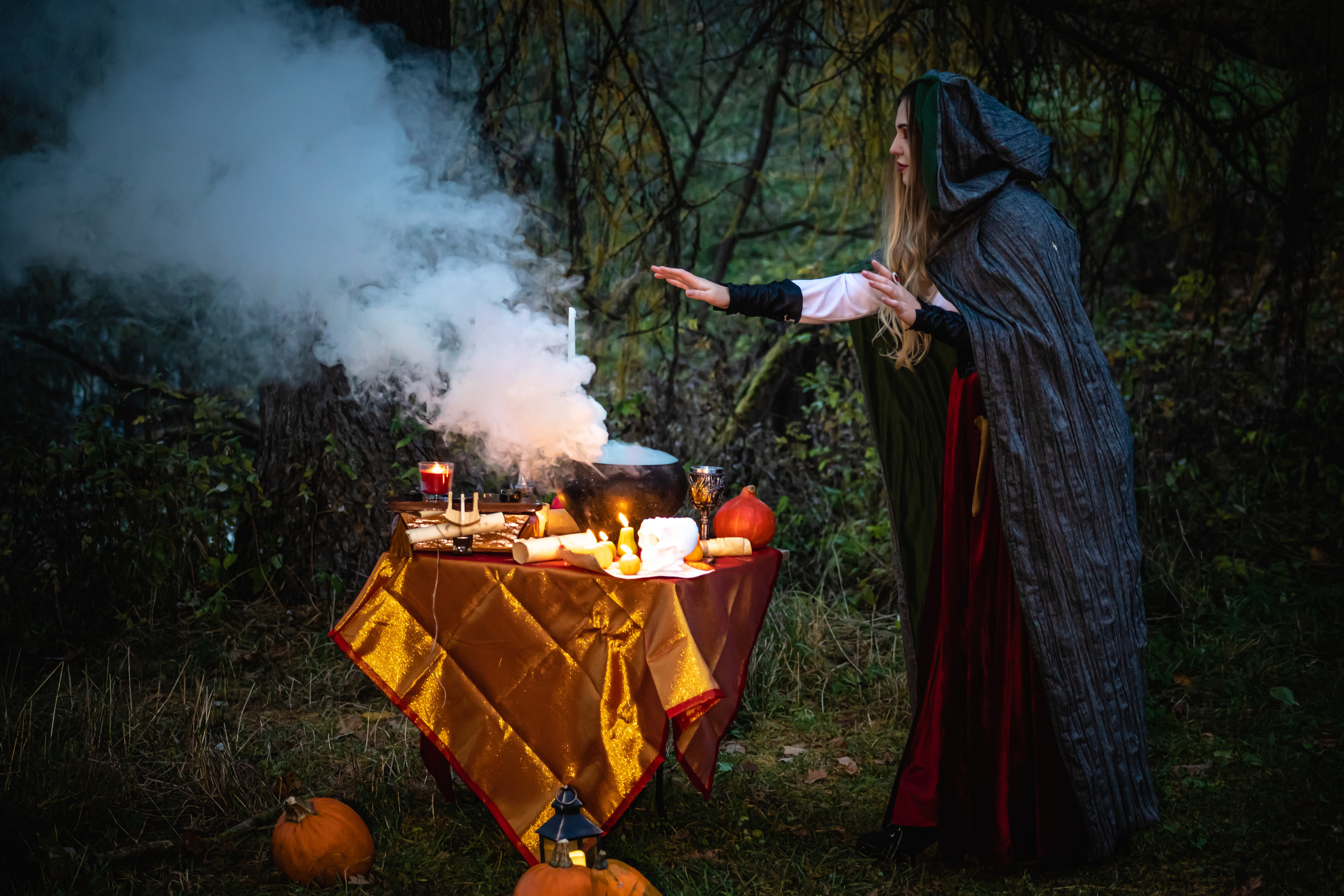 Ведьма из Приютино (хэллоуин). Elena Sova — семейный и женский фотограф в Санкт-Петербурге