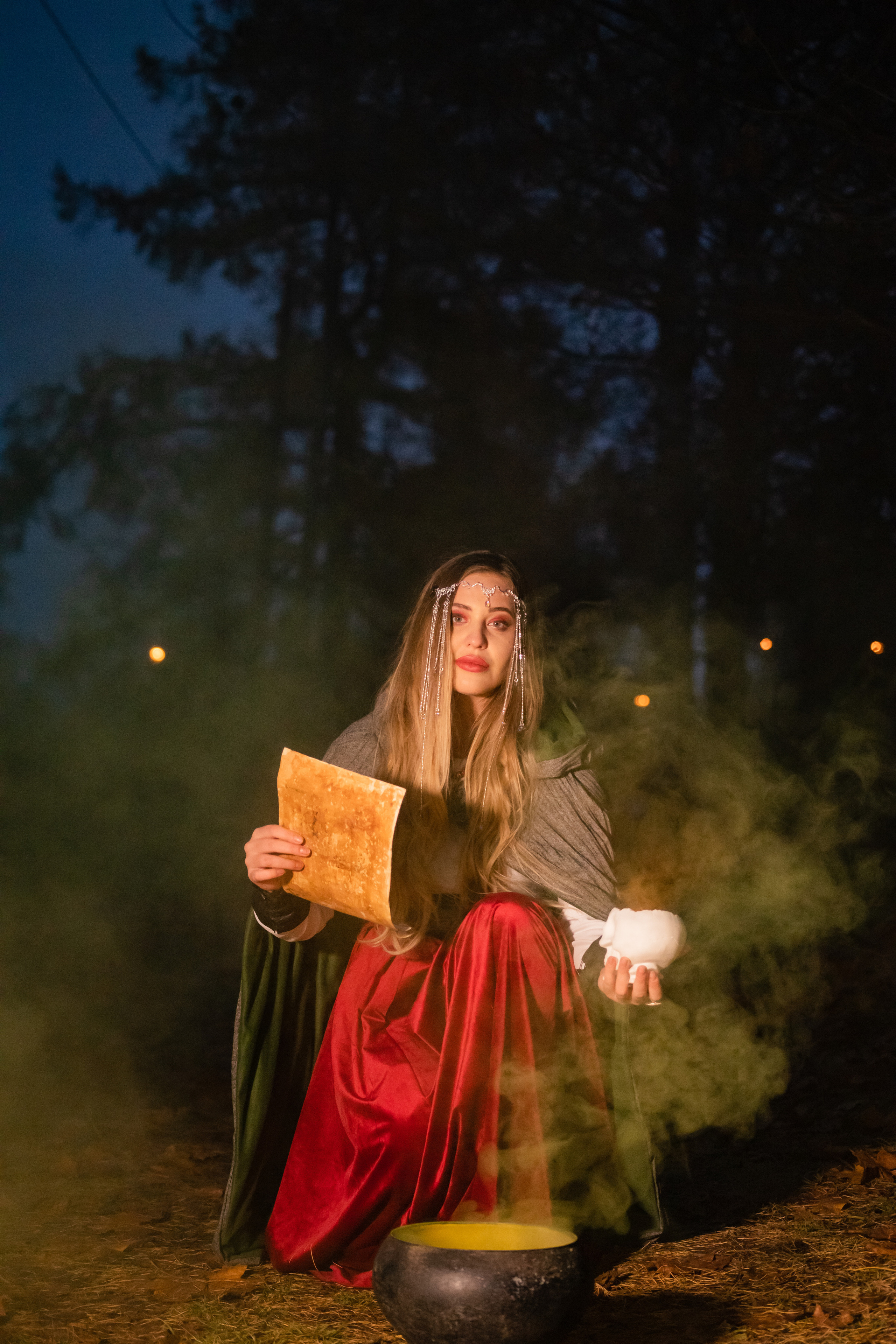 Ведьма из Приютино (хэллоуин). Elena Sova — семейный и женский фотограф в Санкт-Петербурге