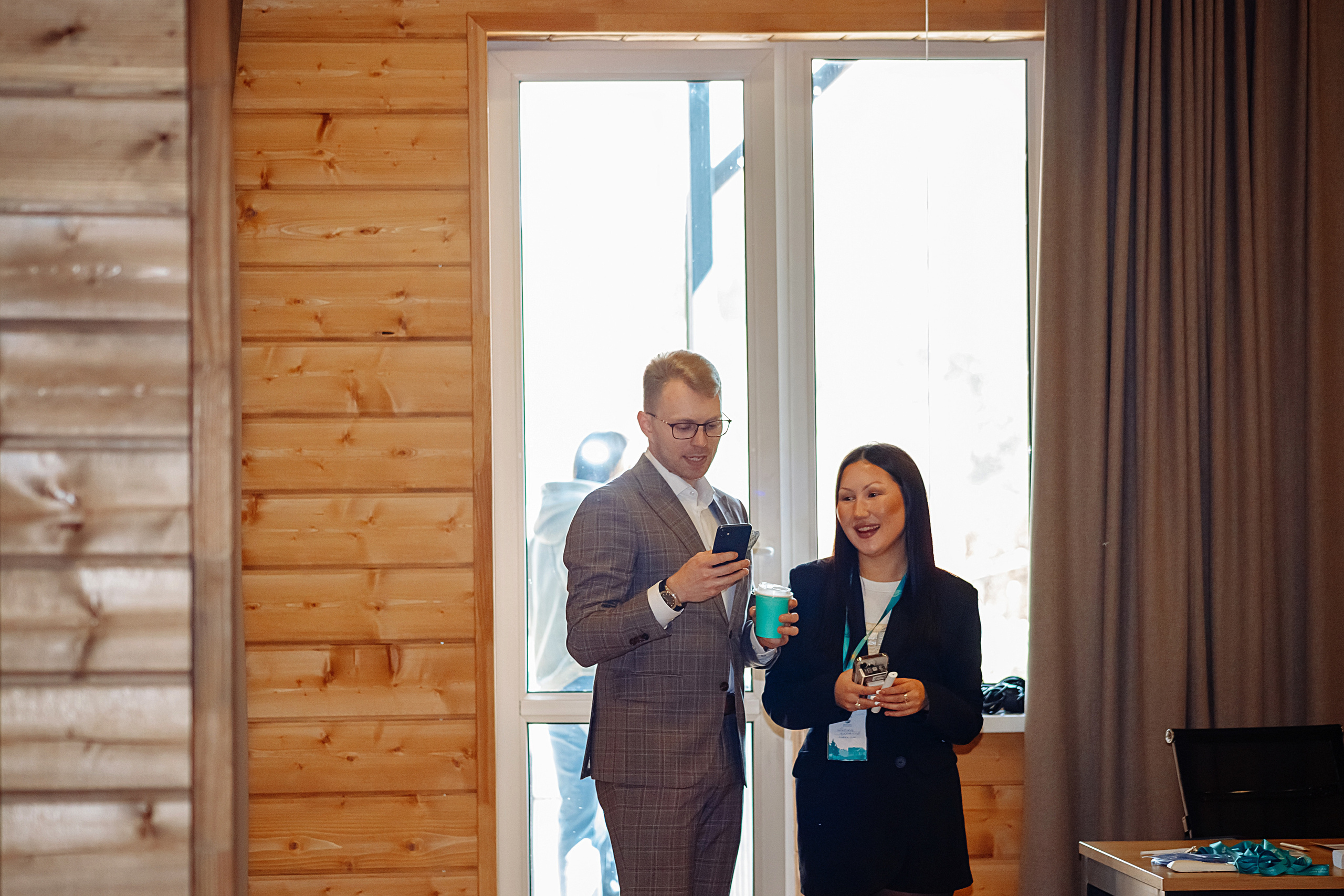 Корпоратив в Жемчужине (загородный комплекс). Elena Sova — семейный и женский фотограф в Санкт-Петербурге