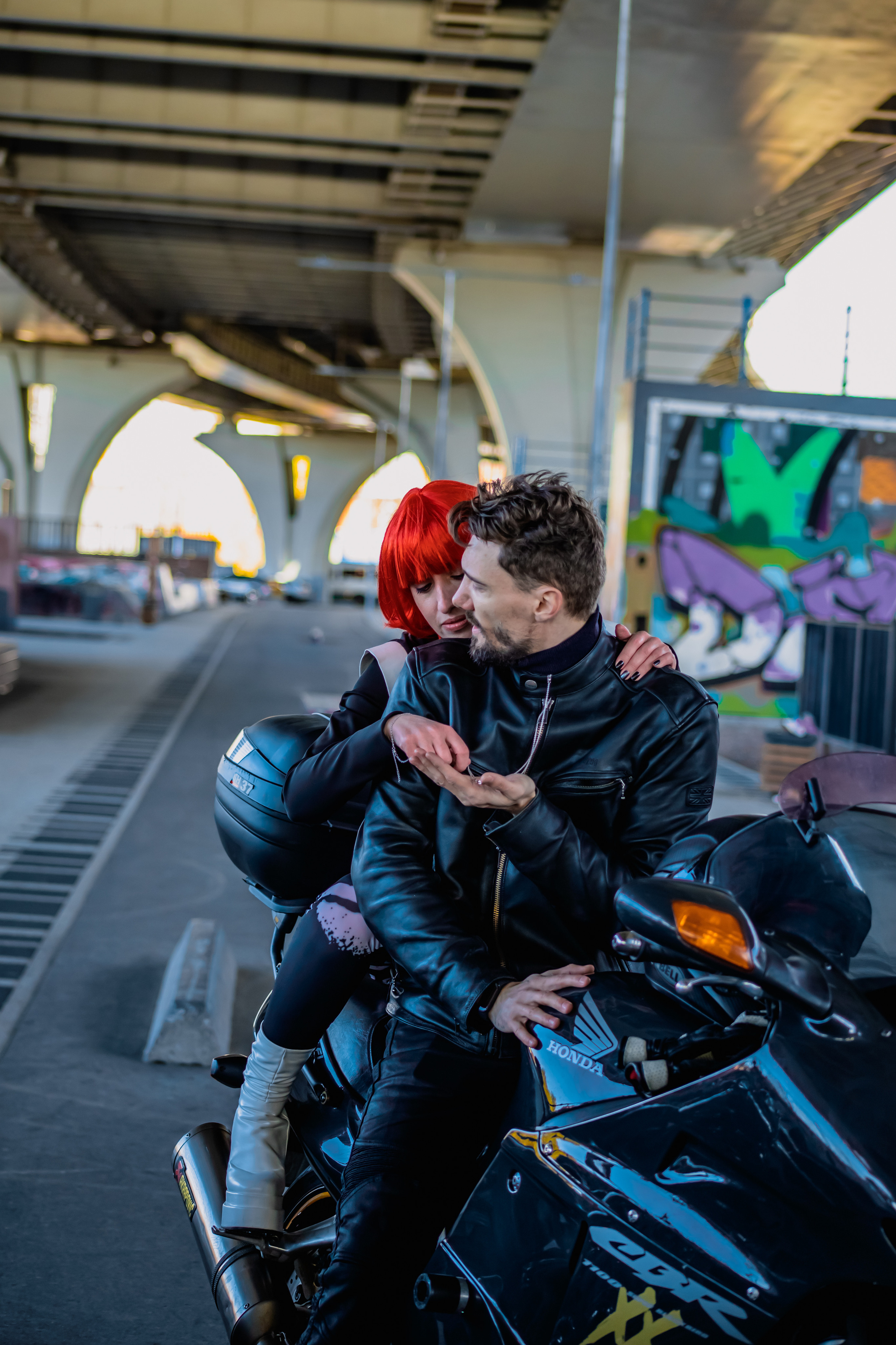 Клип под мостом Бетанкура. Elena Sova — семейный и женский фотограф в Санкт-Петербурге
