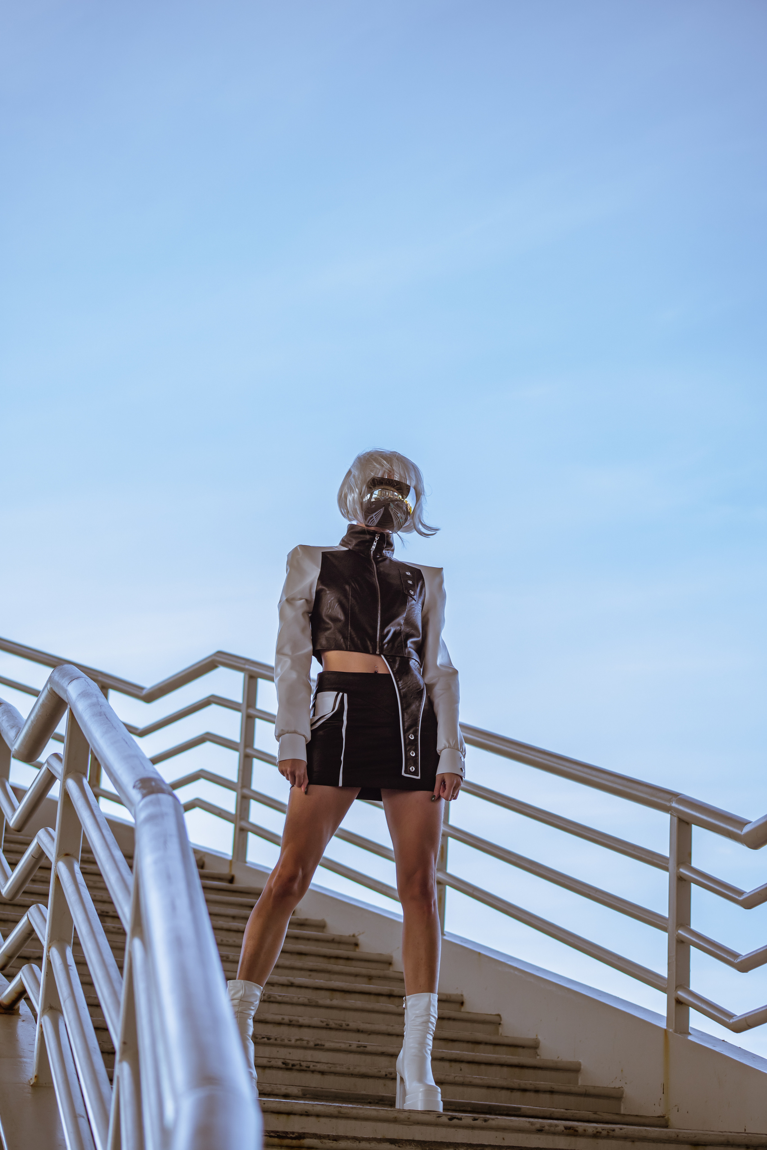 Клип под мостом Бетанкура. Elena Sova — семейный и женский фотограф в Санкт-Петербурге